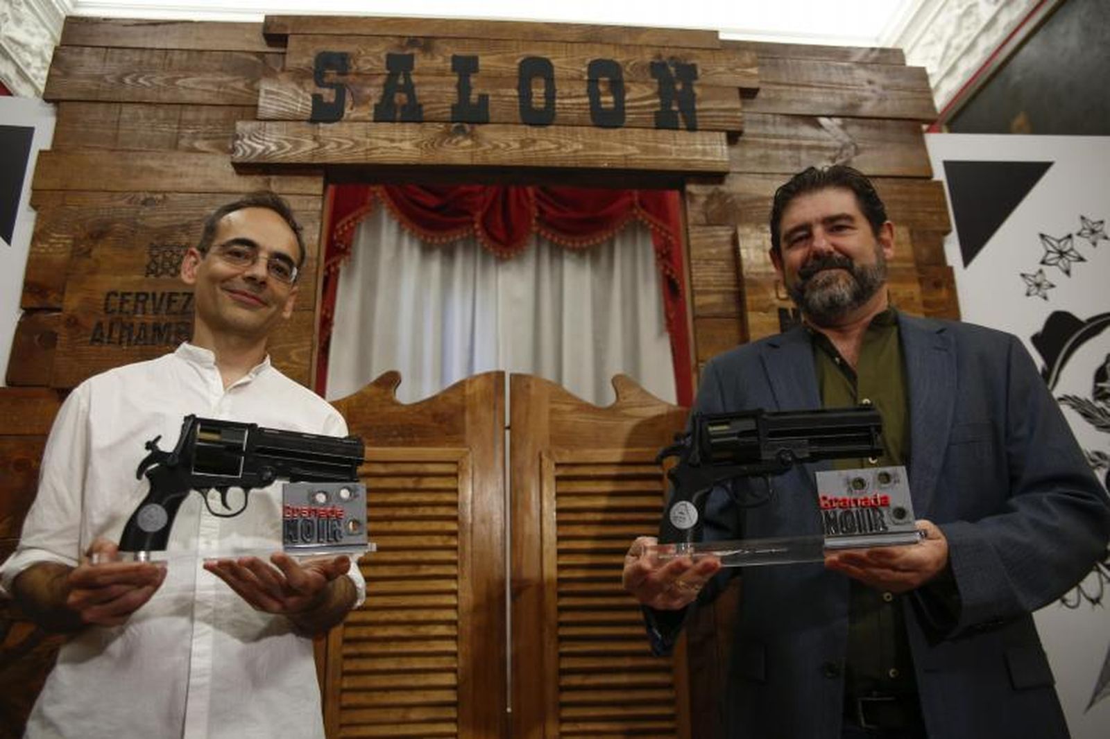 Juanjo Guarnido y Juan Díaz Canales reciben el Premio Granada Noir.