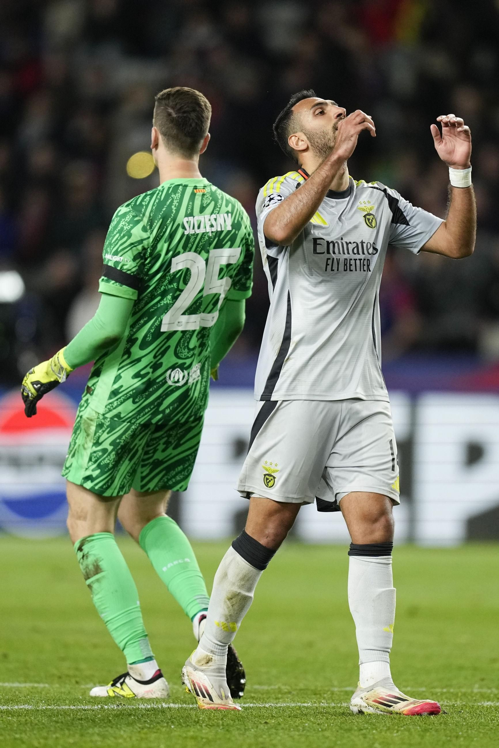 Las fotos del Barcelona-Benfica