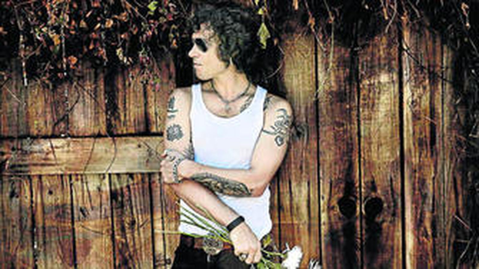 'Licenciado Cantinas' se publicó el 13 de diciembre y, en menos de un mes, ya es Disco de oro en México y España.