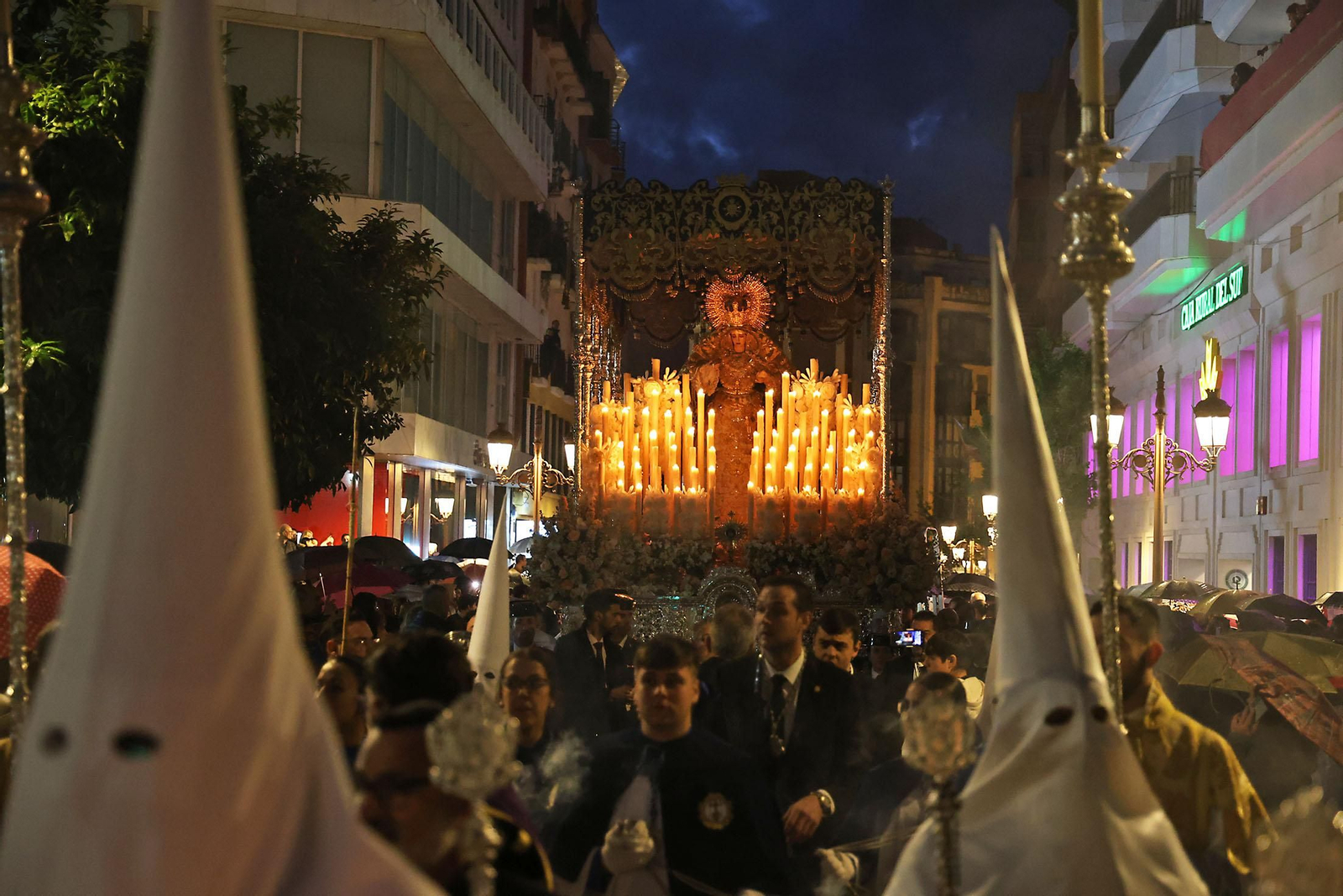 Martes Santo en Huelva: Imágenes de la Hermandad de La Lanzada