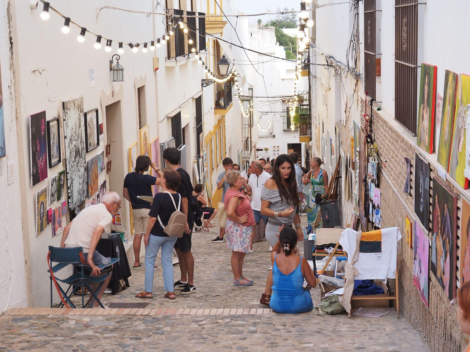 Las calles de Ayamonte, convertidas en un museo al aire libre.