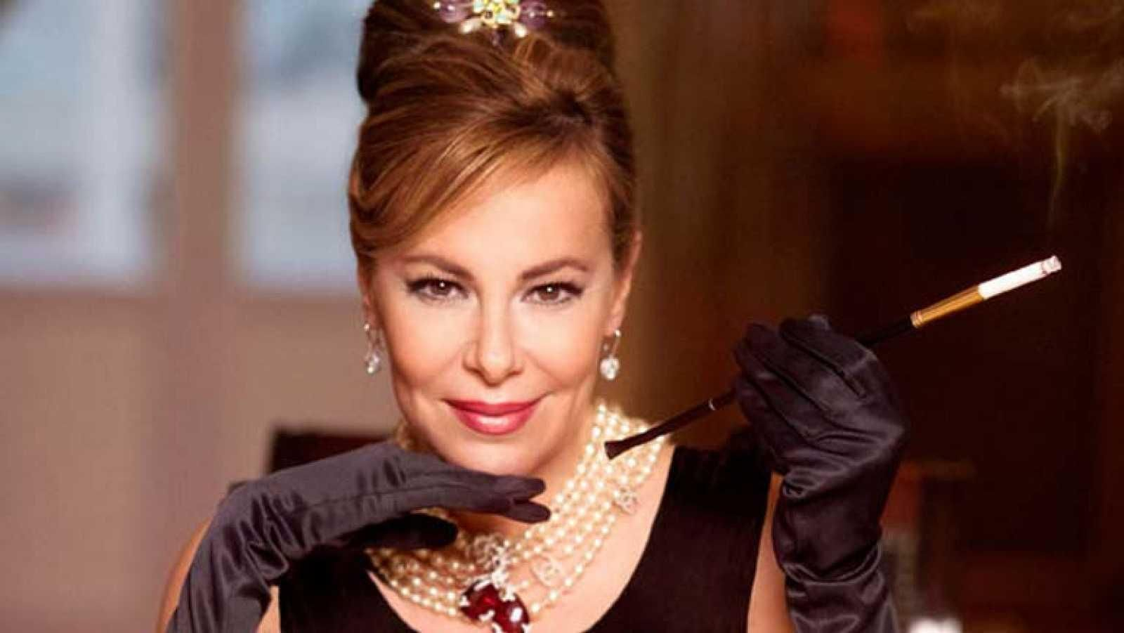 Ana Obregón, en 2012, a lo Audrey Hepburn