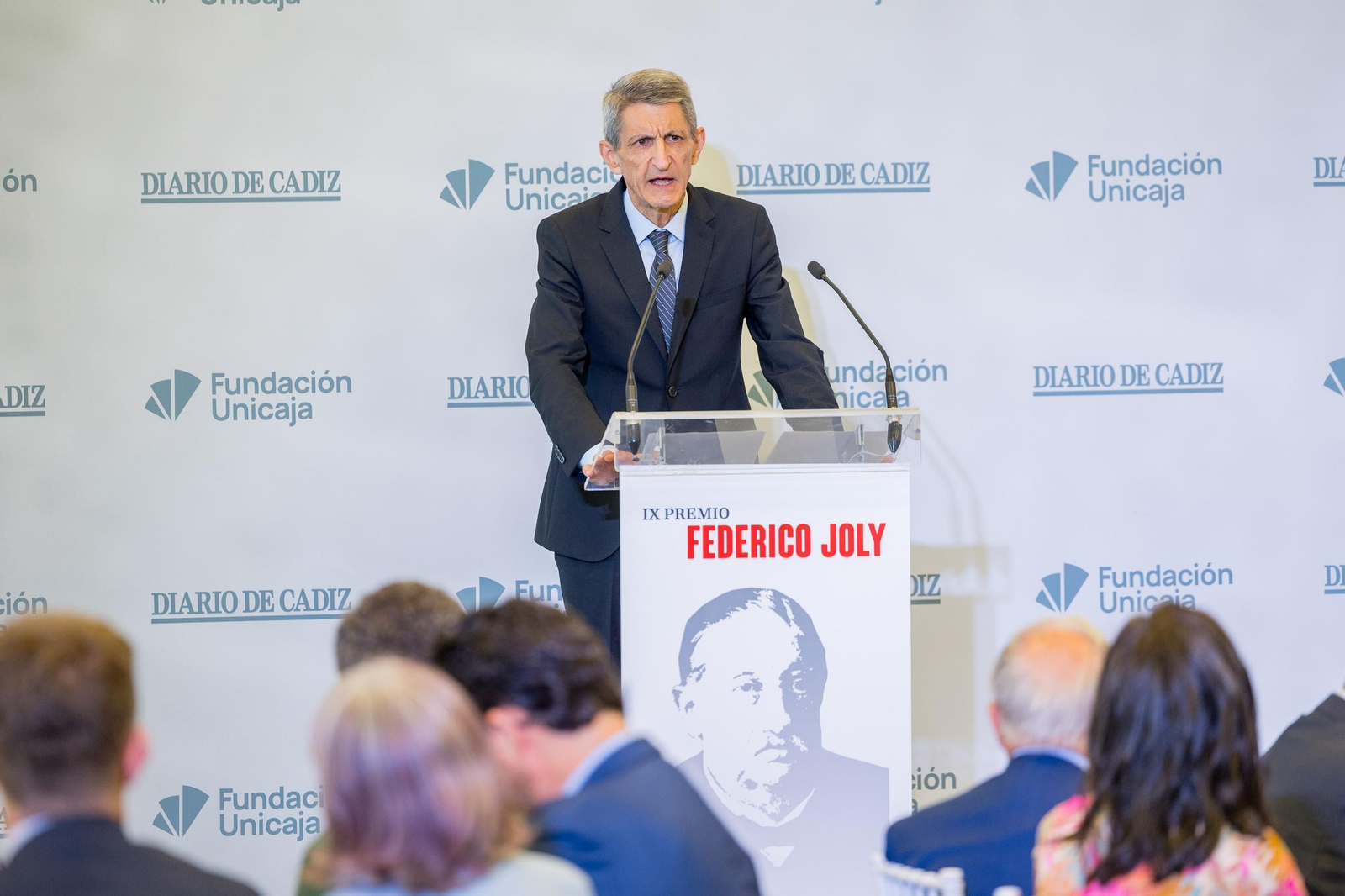 Las imágenes de la entrega del IX Premio Federico Joly a José Bohórquez Mora-Figueroa en Cádiz