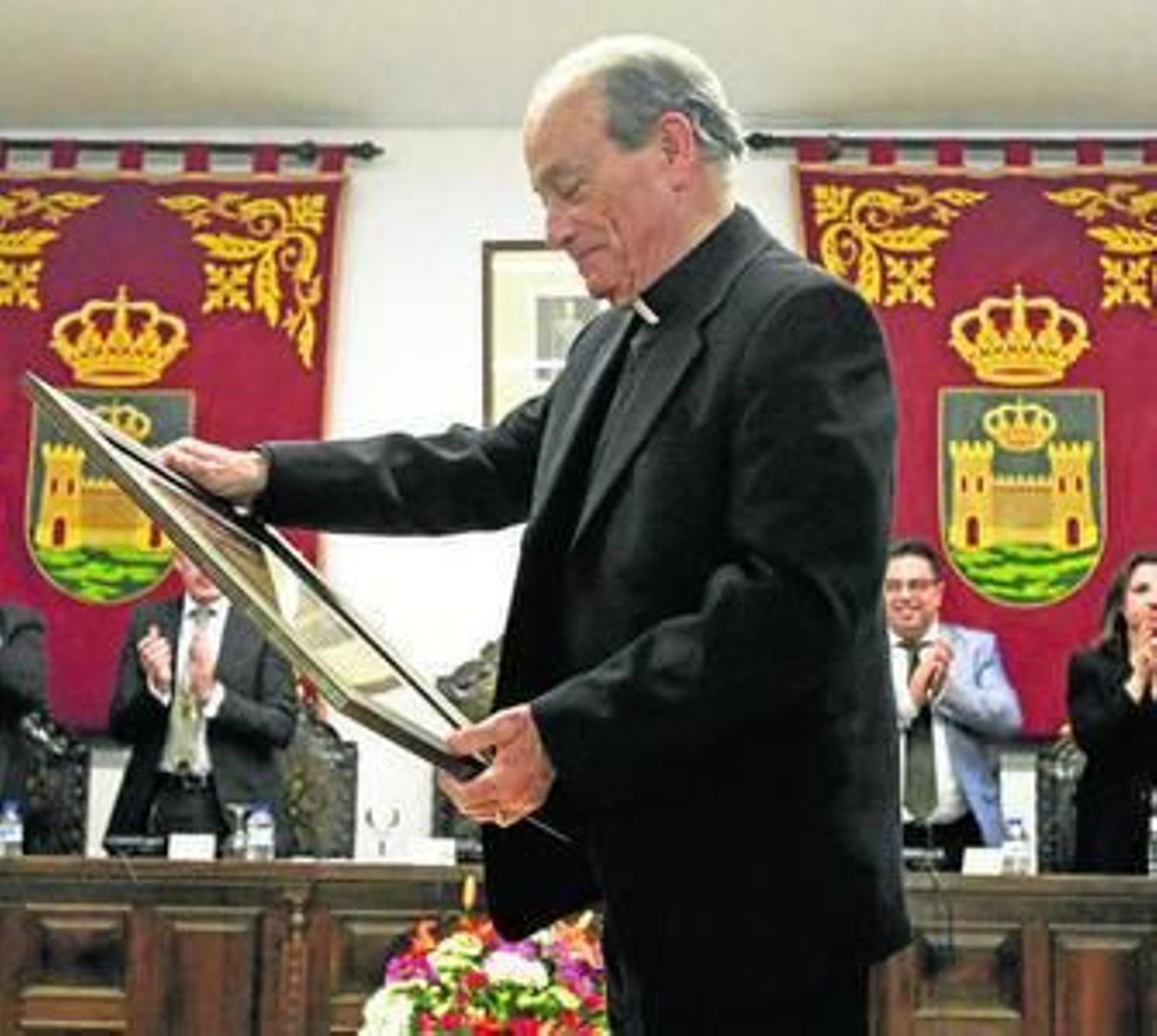 Juan Valenzuela, cuando fue nombrado Hijo Predilecto.