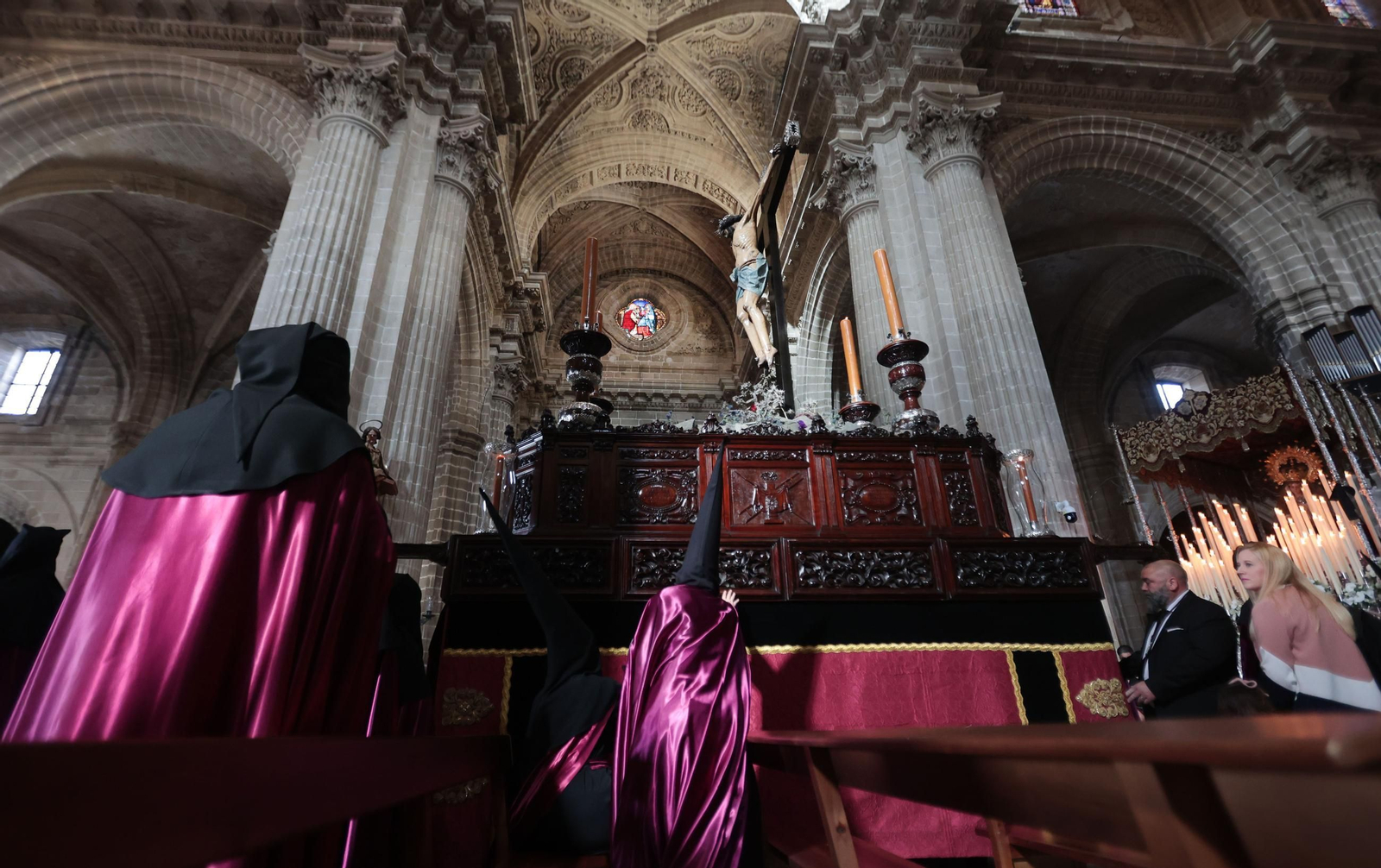 Imágenes de la Hermandad de La Viga en el Lunes Santo de Jerez 2025