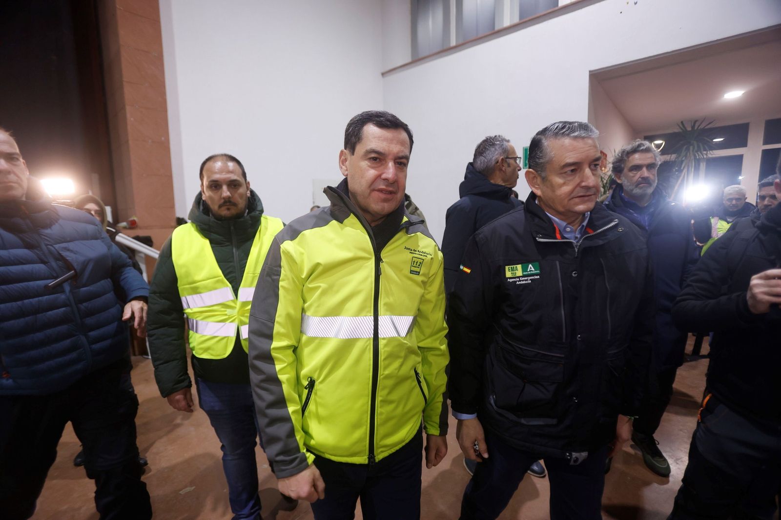 Juanma Moreno y Antonio Sanz en Adamuz.