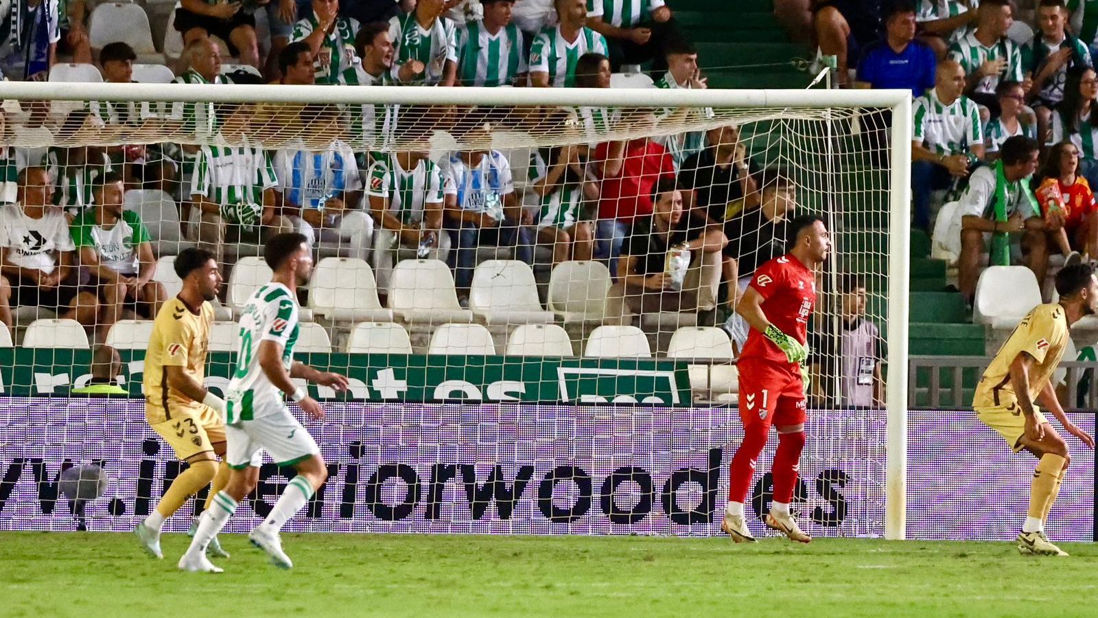 El Córdoba - Málaga CF, en fotos