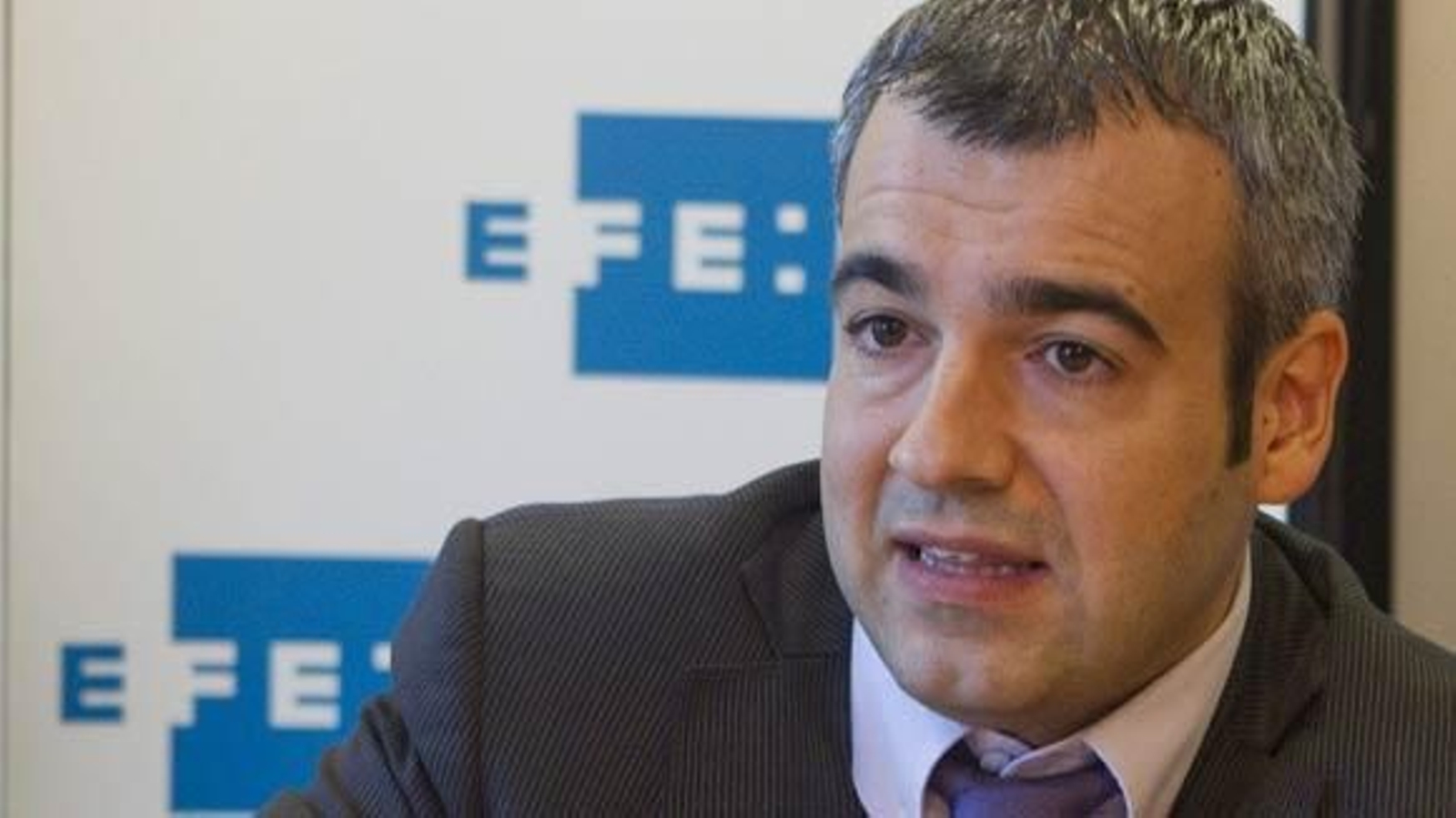 El PSC "no renunciará" a una consulta, que ve "más probable" si el PSOE gobierna El PSC "no renunciará" a una consulta, que ve "más probable" si el PSOE gobierna