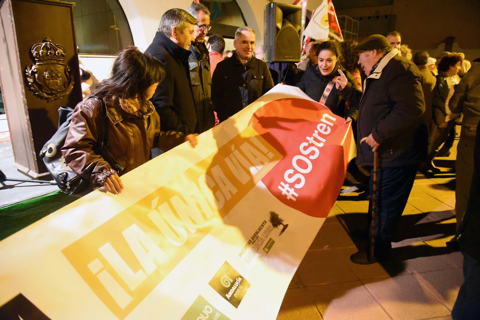Concentración de la Plataforma en Defensa del Ferrocarril en Algeciras