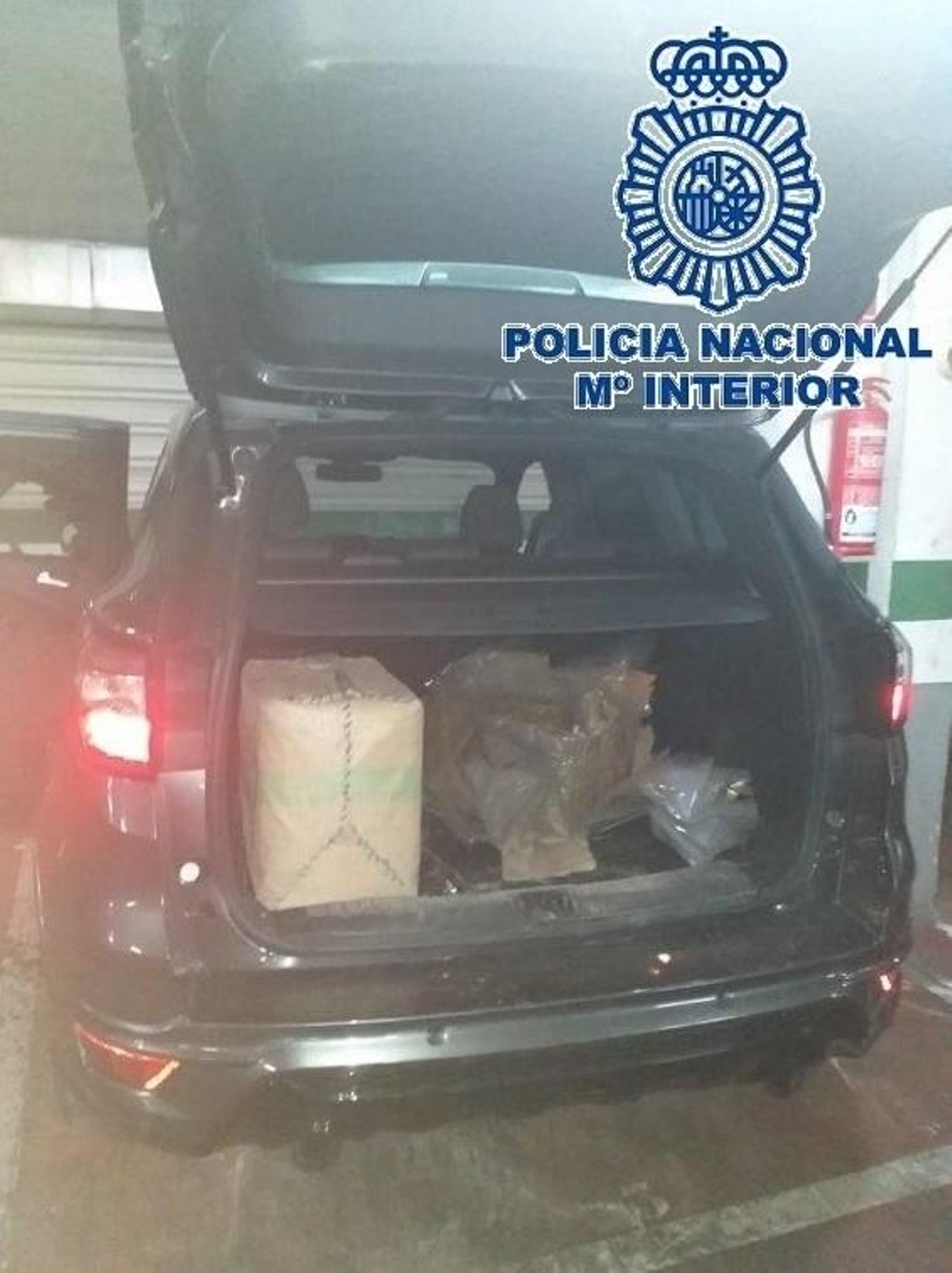 La Policía Nacional interviene en Málaga casi mil kilos de hachís que tenían como destino Bélgica