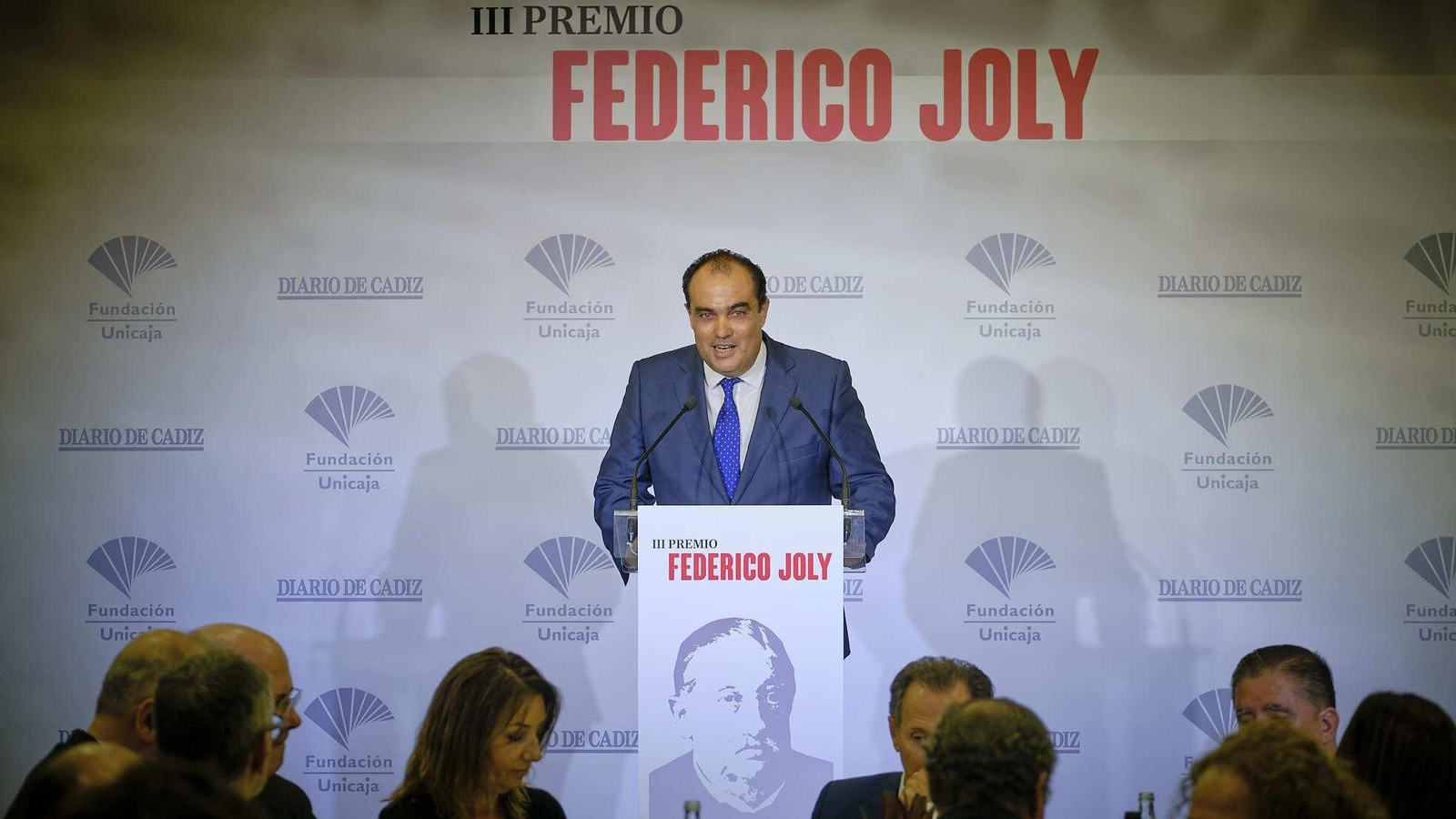 Entrega del premio Federico Joly a Augusto Delkáder