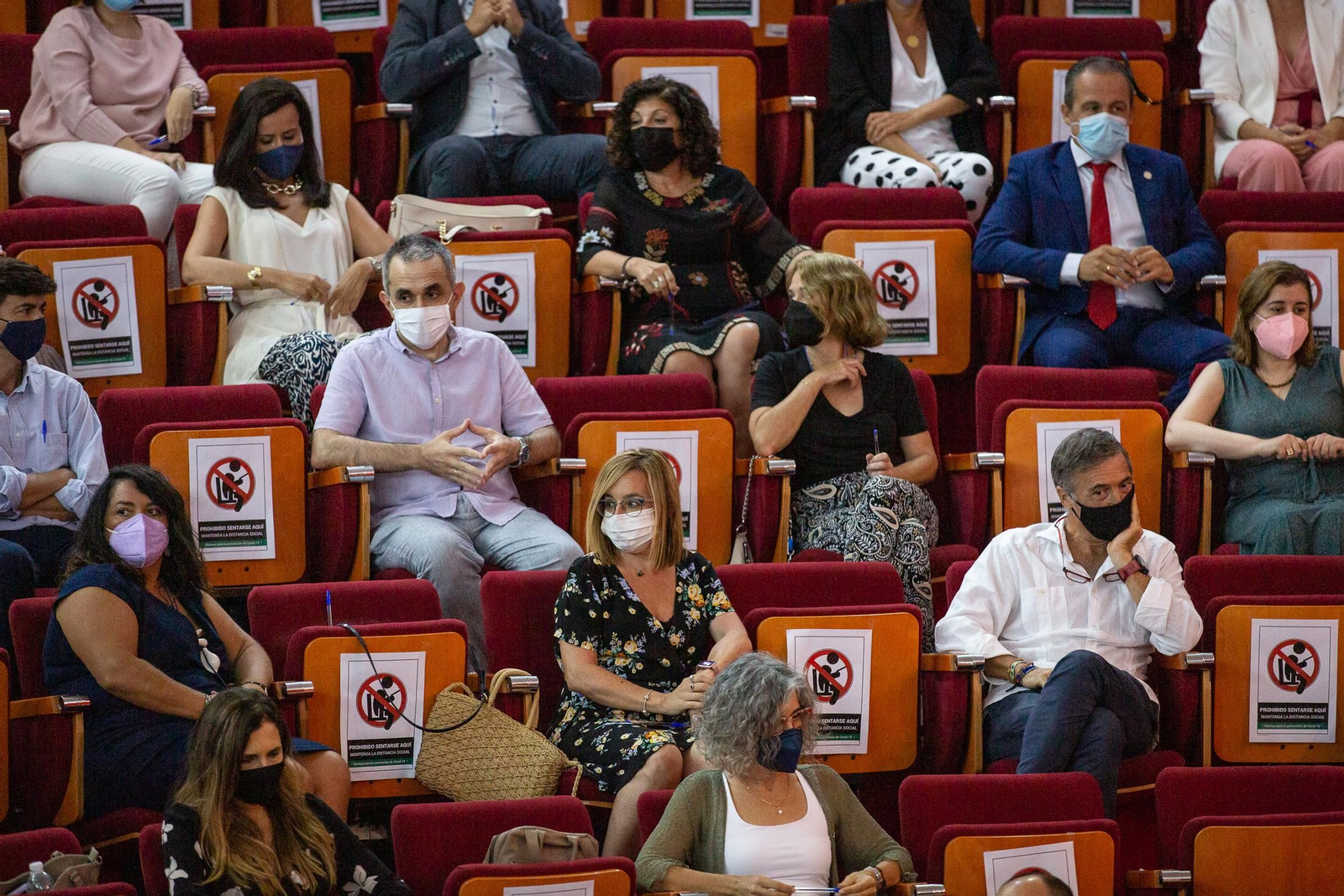 Imágenes de la toma de posesión del equipo de gobierno de la UHU