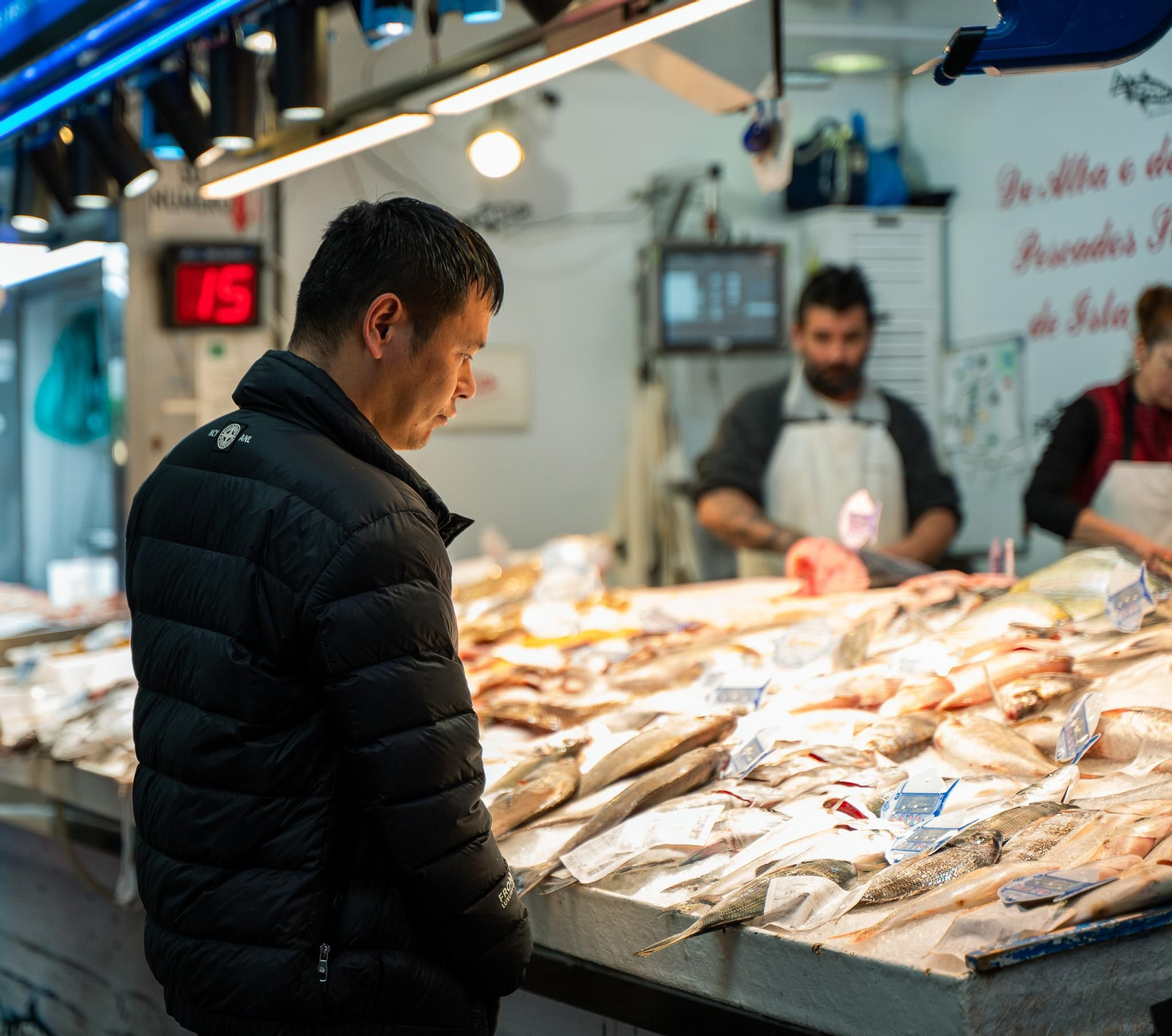 Imágenes del ambiente en el Mercado del Carmen en la mañana del martes