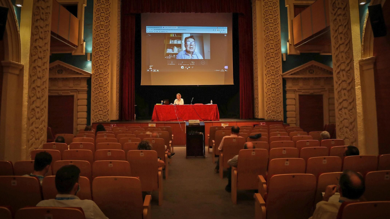 Conferencia ofrecida este jueves por Carlos Santamaría Novillo.