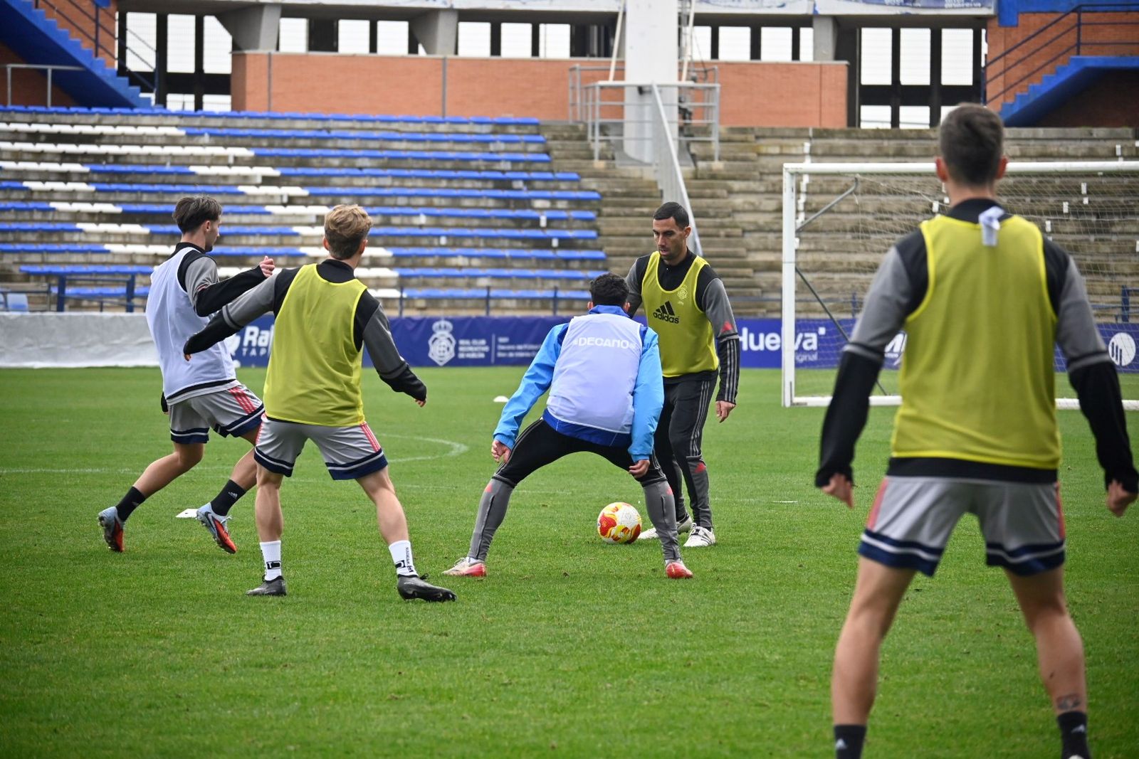Entrenamiento del Recreativo en el Nuevo Colombino.