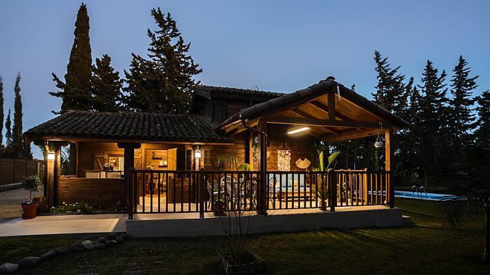 Exterior de la villa de madera