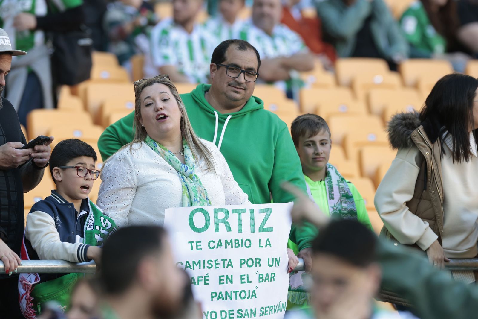 Búscate en las fotos del Betis - Rayo