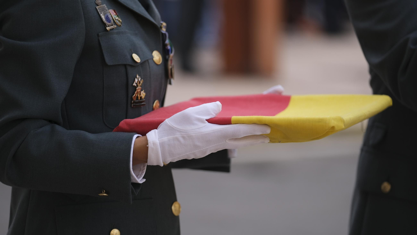 Las imágenes de la celebración del Día del Pilar en la Comandancia de la Guardia Civil de Almería