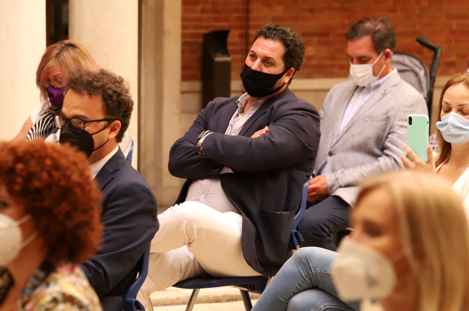 Imágenes de la entrega del Premio Marismas a Juana Carrillo y a Gabriela de la Fuente en su XIX edición