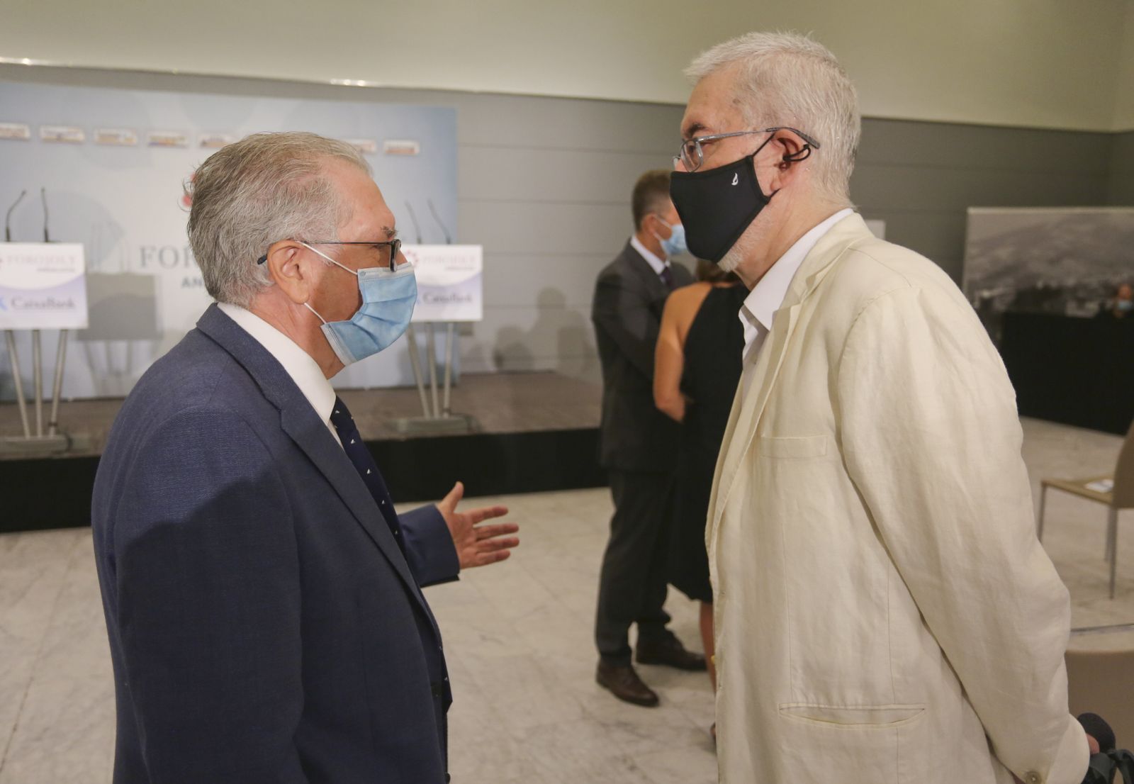 Fotos del Foro Joly con el economista José Carlos Díez