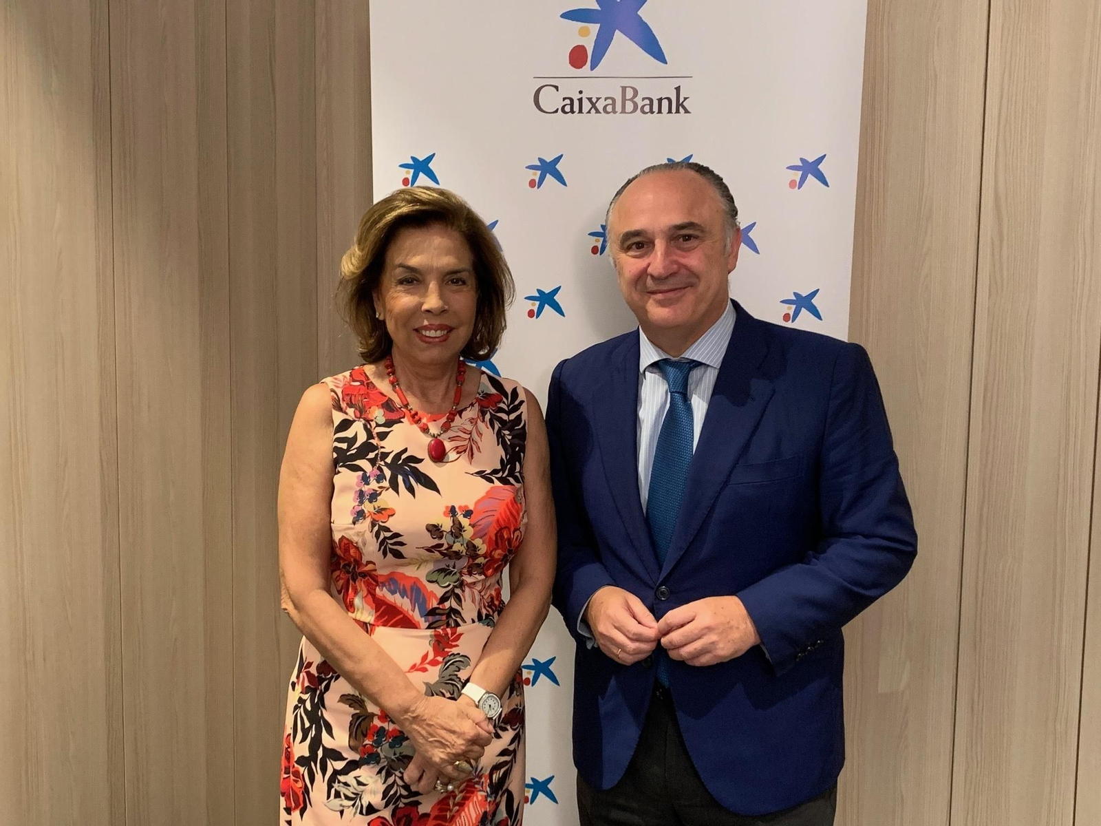 La gerente de Prolongo,  ganadora del Premio Mujer Empresaria CaixaBank 2019 en la Dirección Territorial de Andalucía Oriental y Murcia.