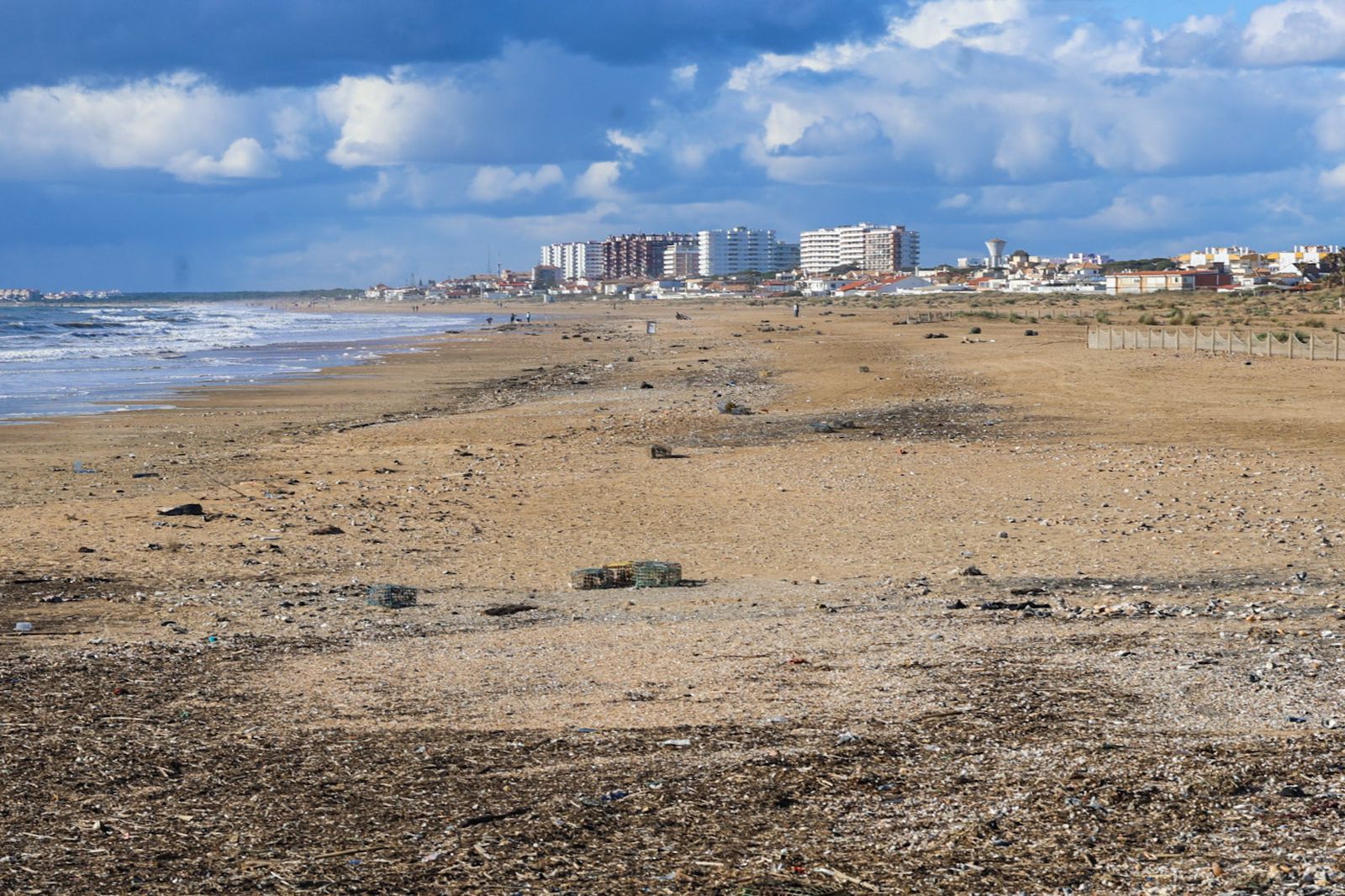 Fotos de la playa de Punta Umbría tras las últimas borrascas