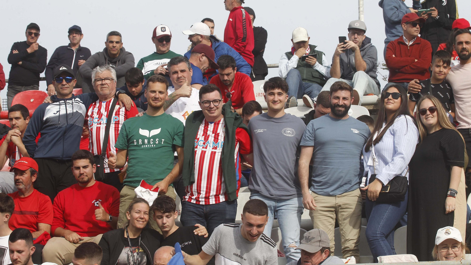 Búscate en el Algeciras CF  - Linares de Primera Federación