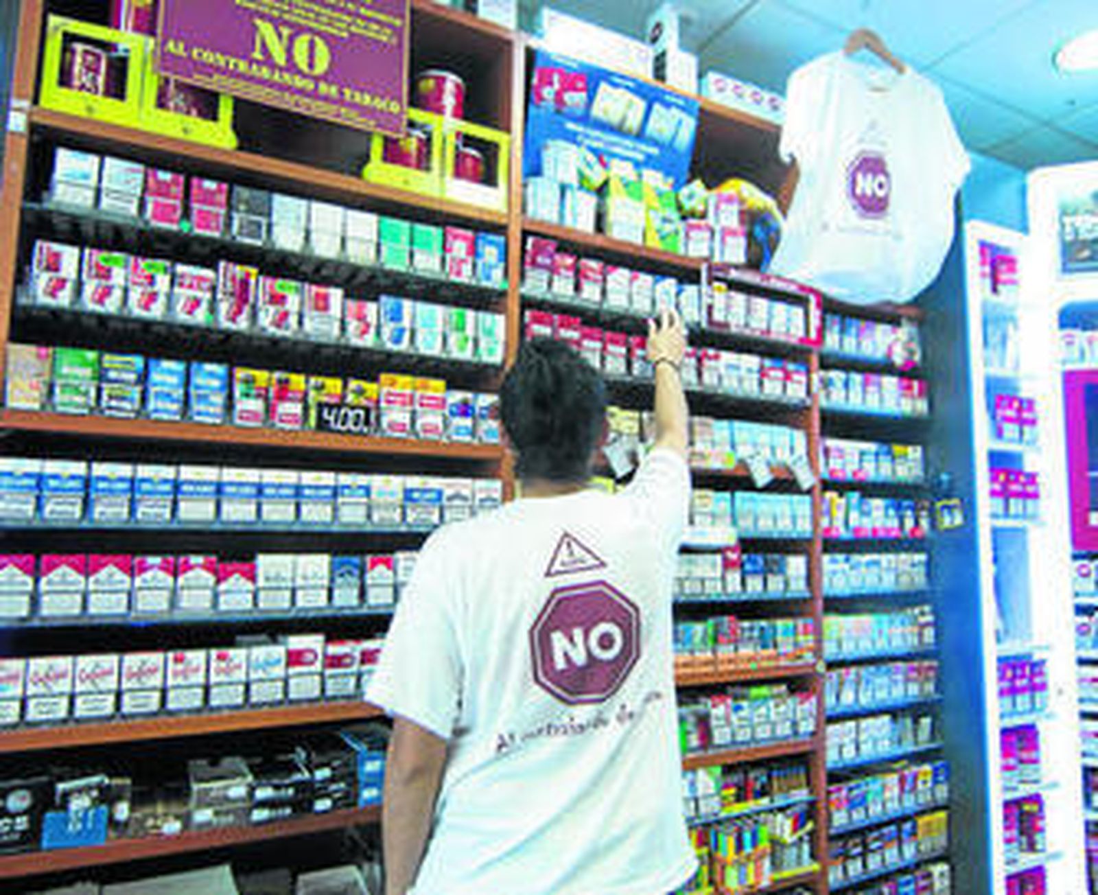 Cerca de una cuarta parte de la población adulta en España es fumadora.