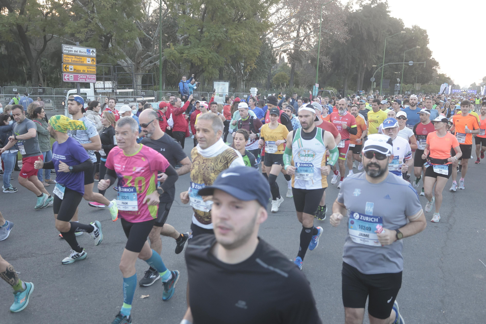 Las imágenes de la Maratón de Sevilla 2022 (5)
