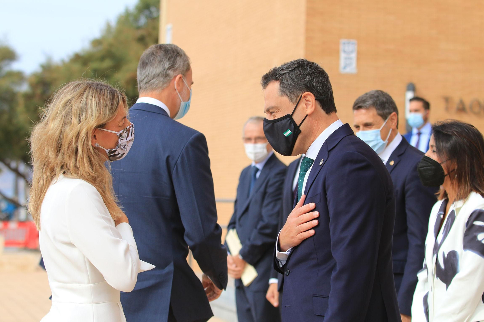 Fotogalería 'El Rey entrega el premio Reino de España a la Trayectora Empresarial a Paco Cosentino'