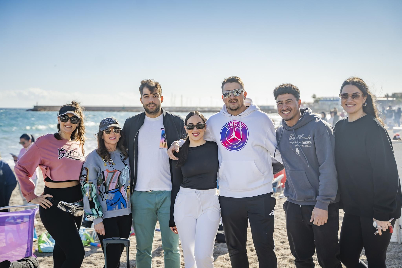 Miles de personas despiden el año 2024 en Las Moragas de Roquetas, en imágenes