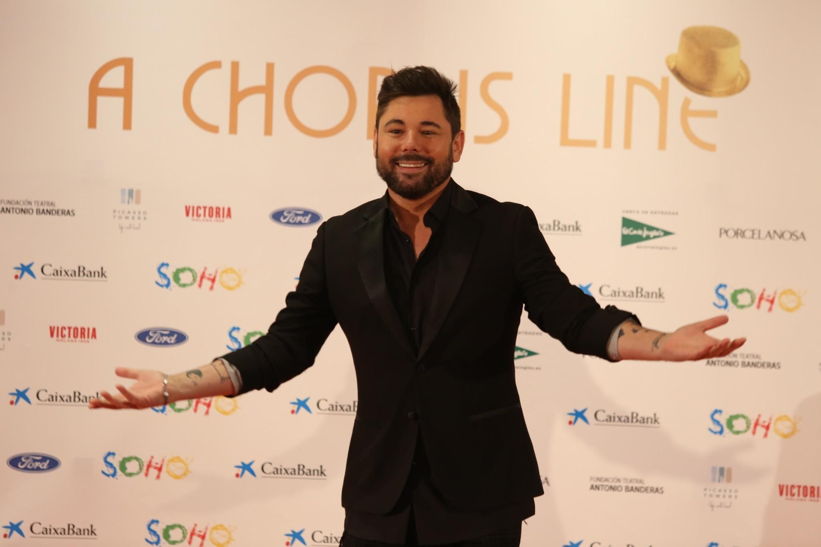 La alfombra roja de la inauguración del Teatro del Soho.