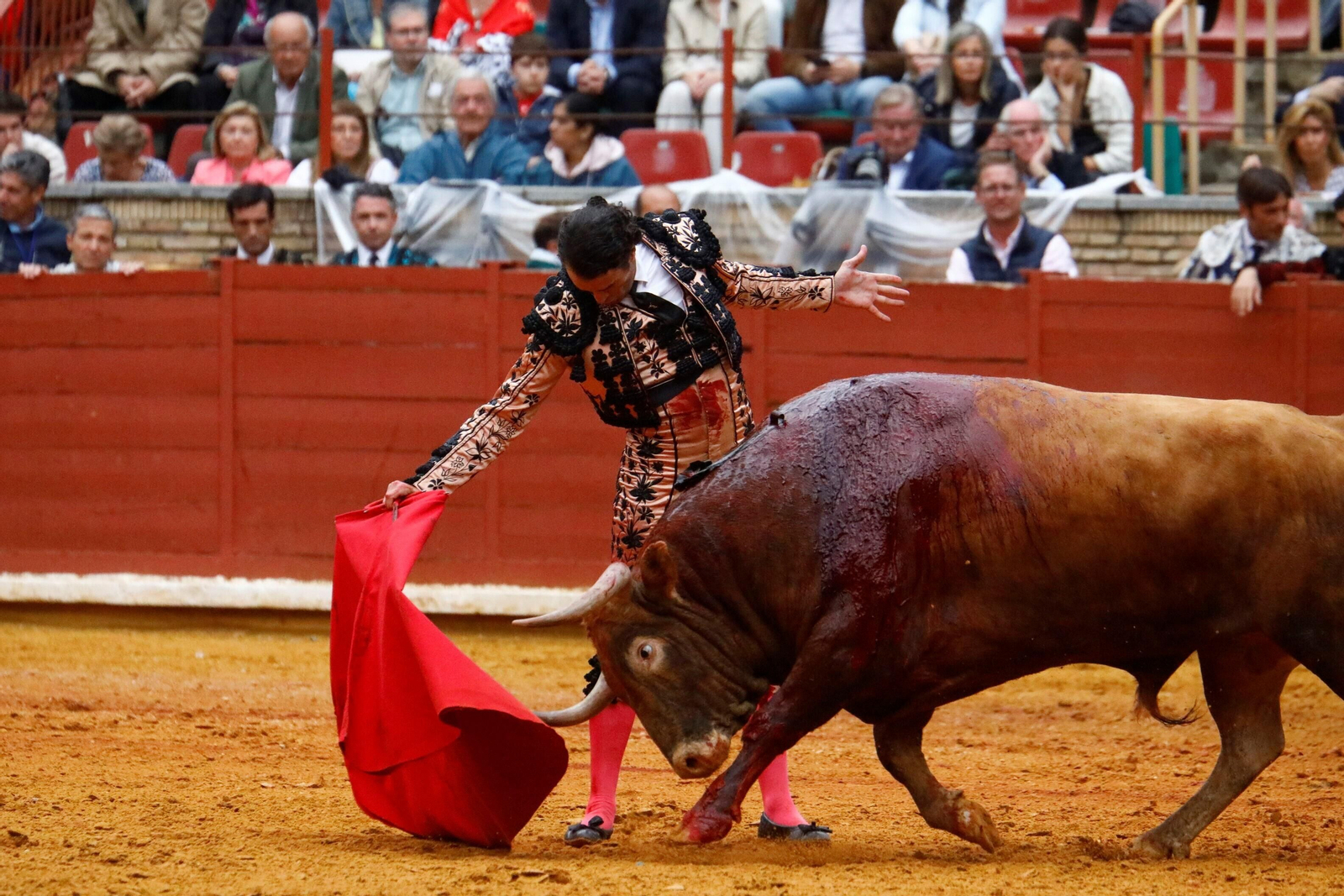 La última corrida de la Feria Taurina de Córdoba, en imágenes