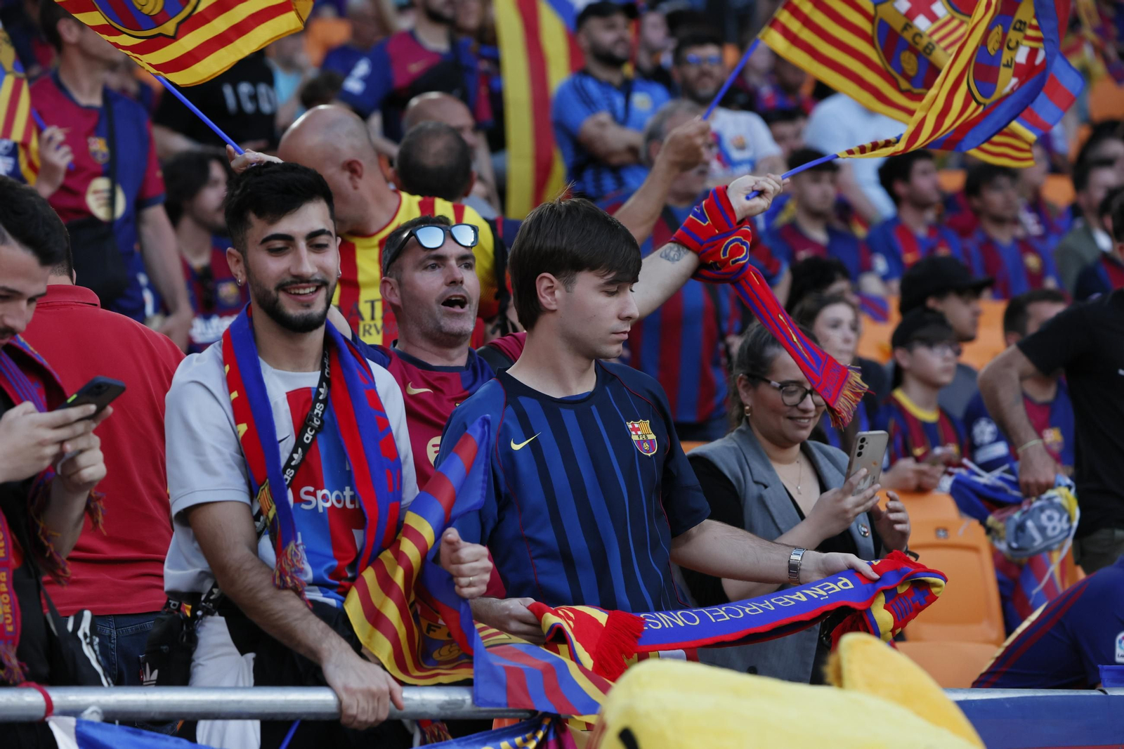 Búscate en las gradas de la final de la Copa del Rey 2025 en Sevilla