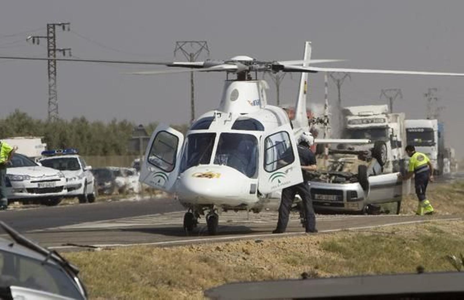 Tres coches se han visto implicados en el siniestro

Foto: J.A. Garcia