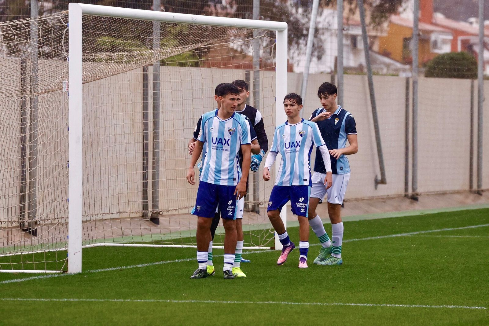 El Málaga juvenil gana al Córdoba (3-1) y espera un favor del San Félix para ir a la Copa