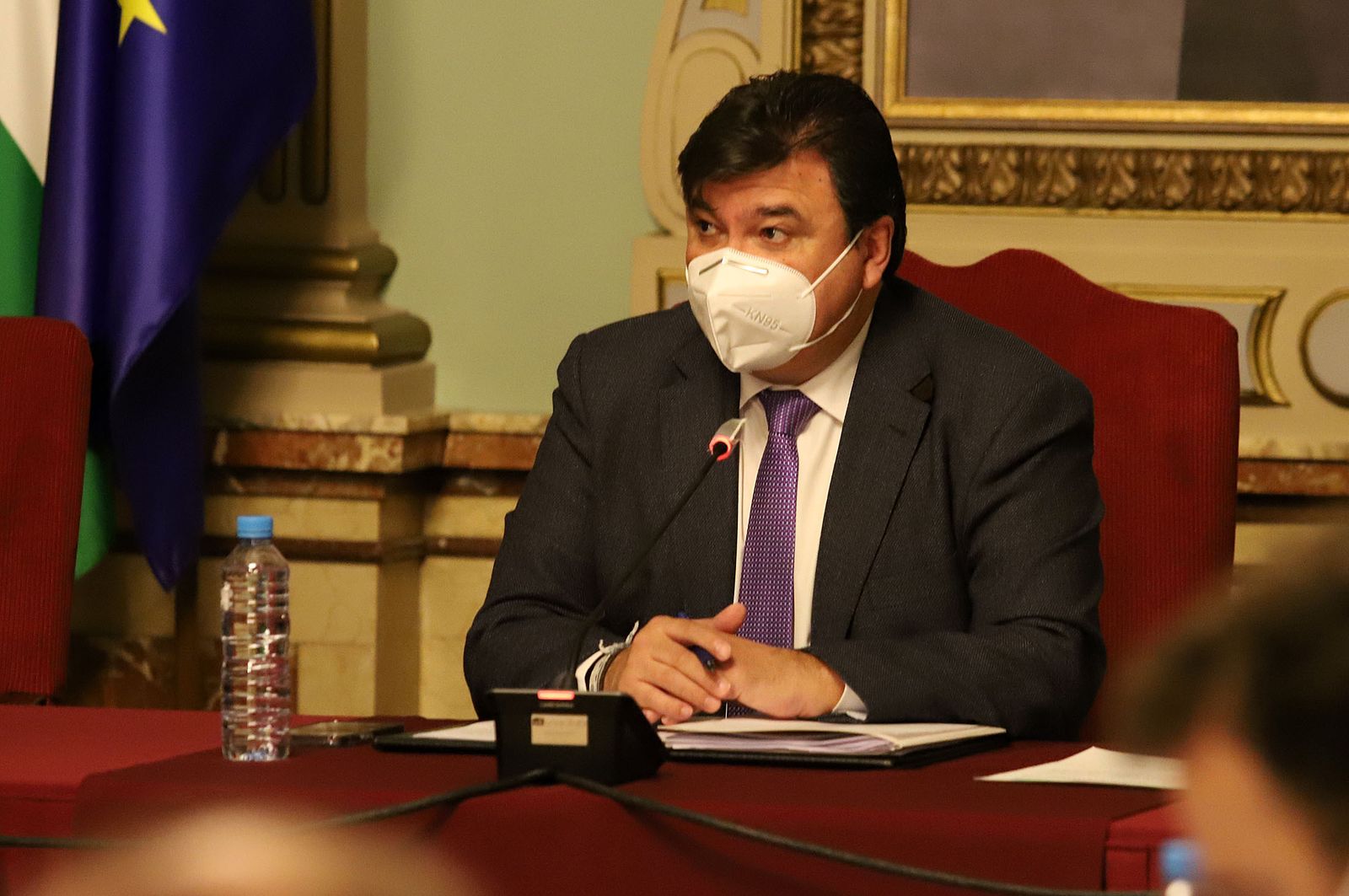 Imágenes del pleno celebrado en el Ayuntamiento de Huelva