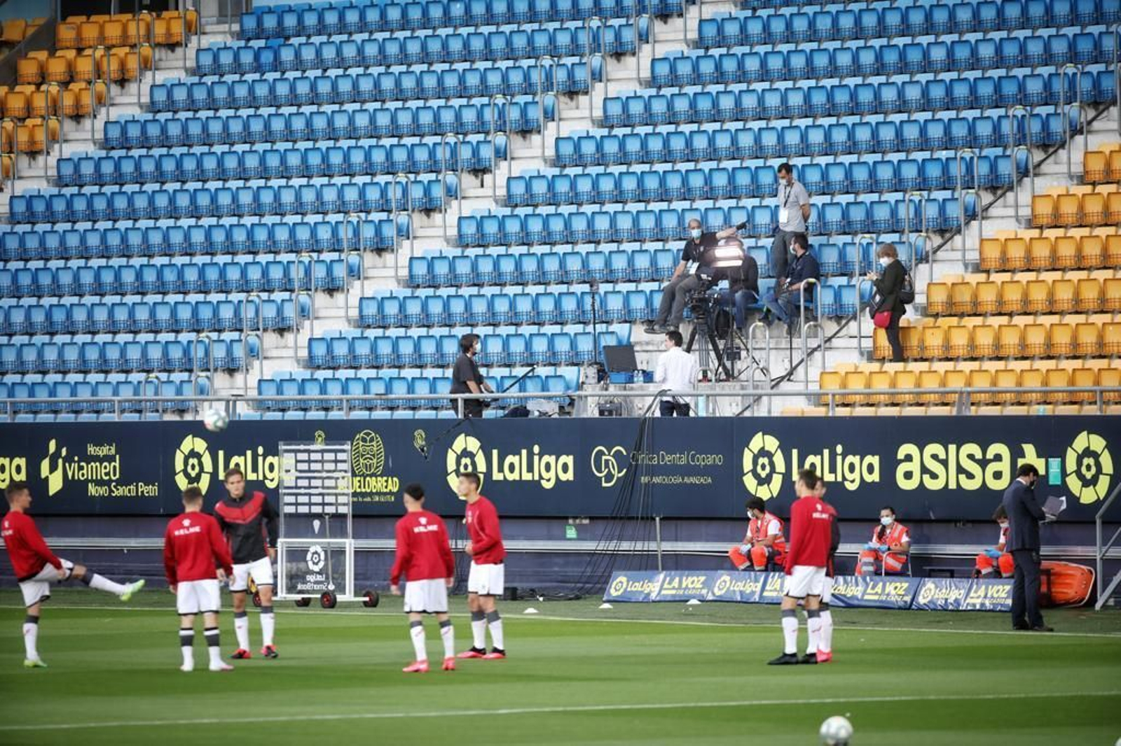 Las imágenes del Cádiz-Rayo Vallecano