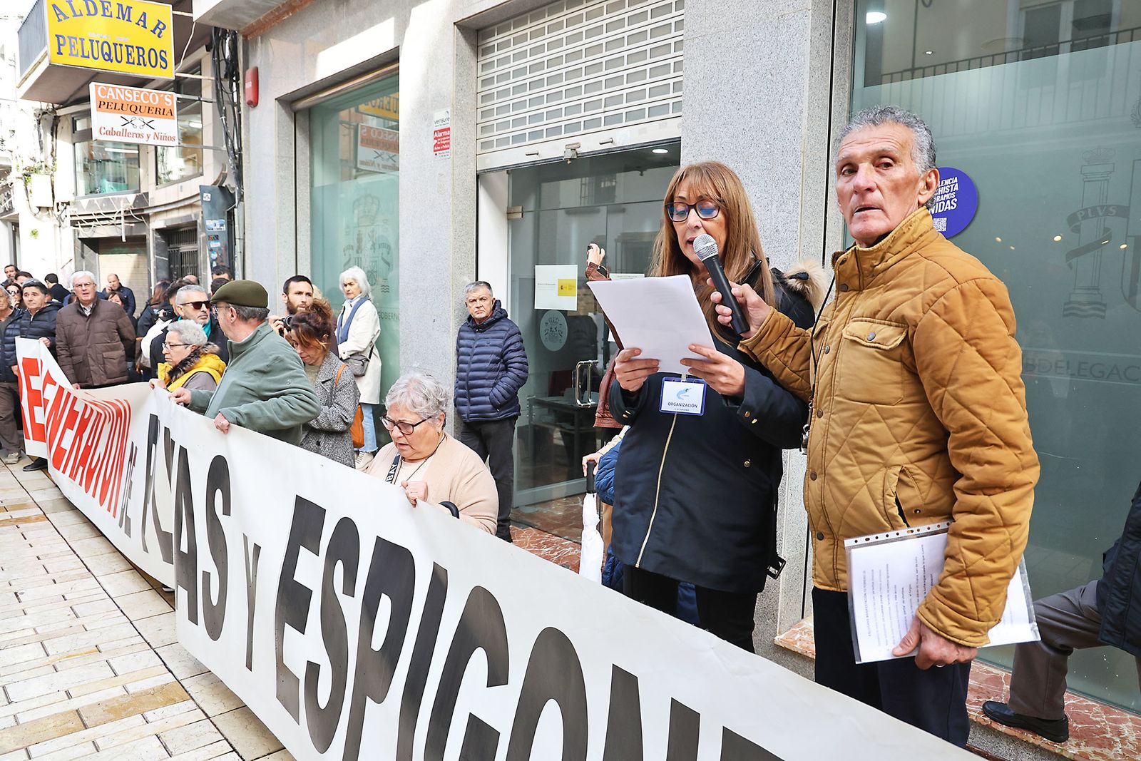 Fotografías de la manifestación en Huelva para exigir la regeneración de las playas
