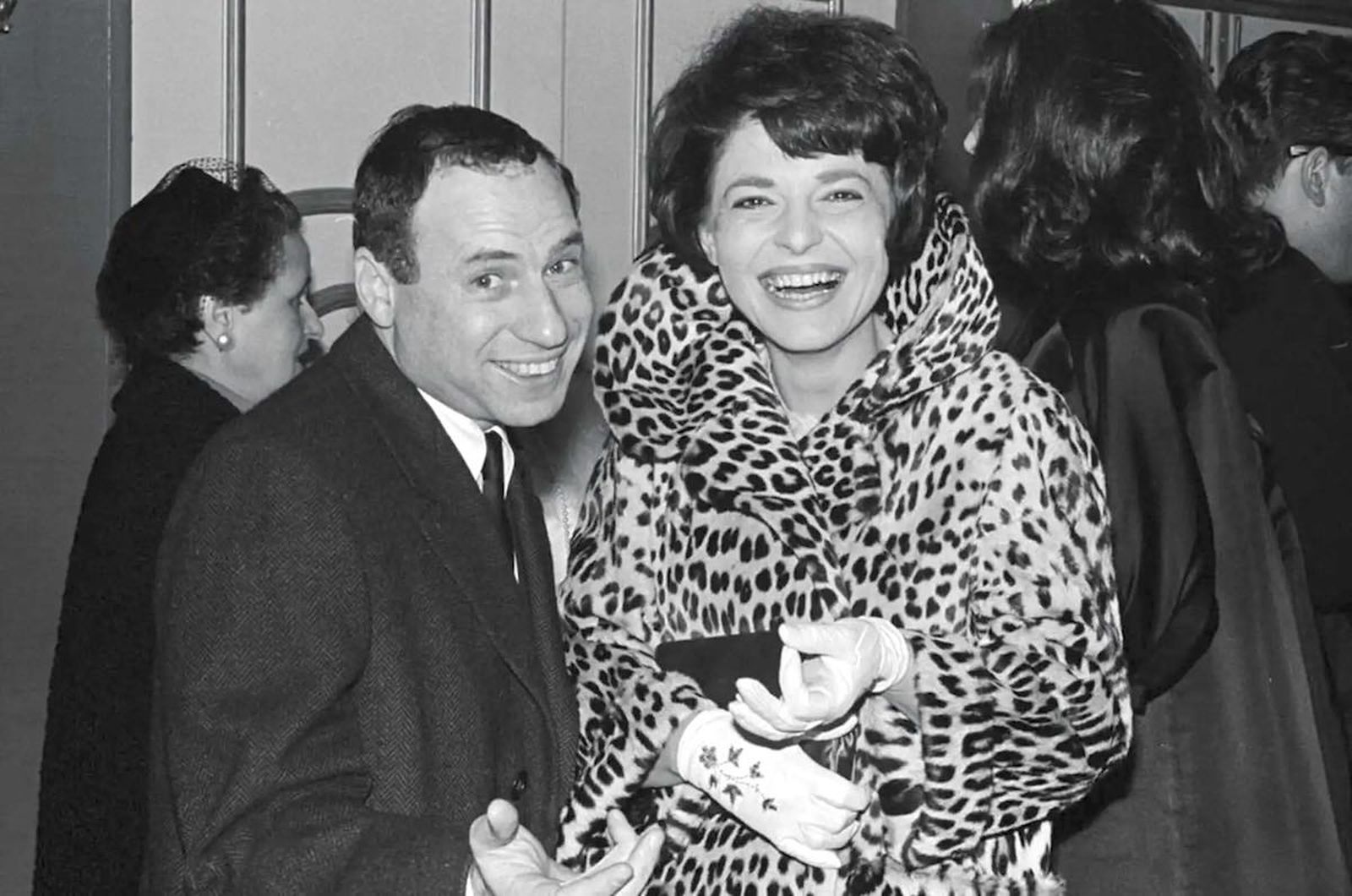 Mel Brooks y su esposa Anne Bancroft en una imagen de los años 60.