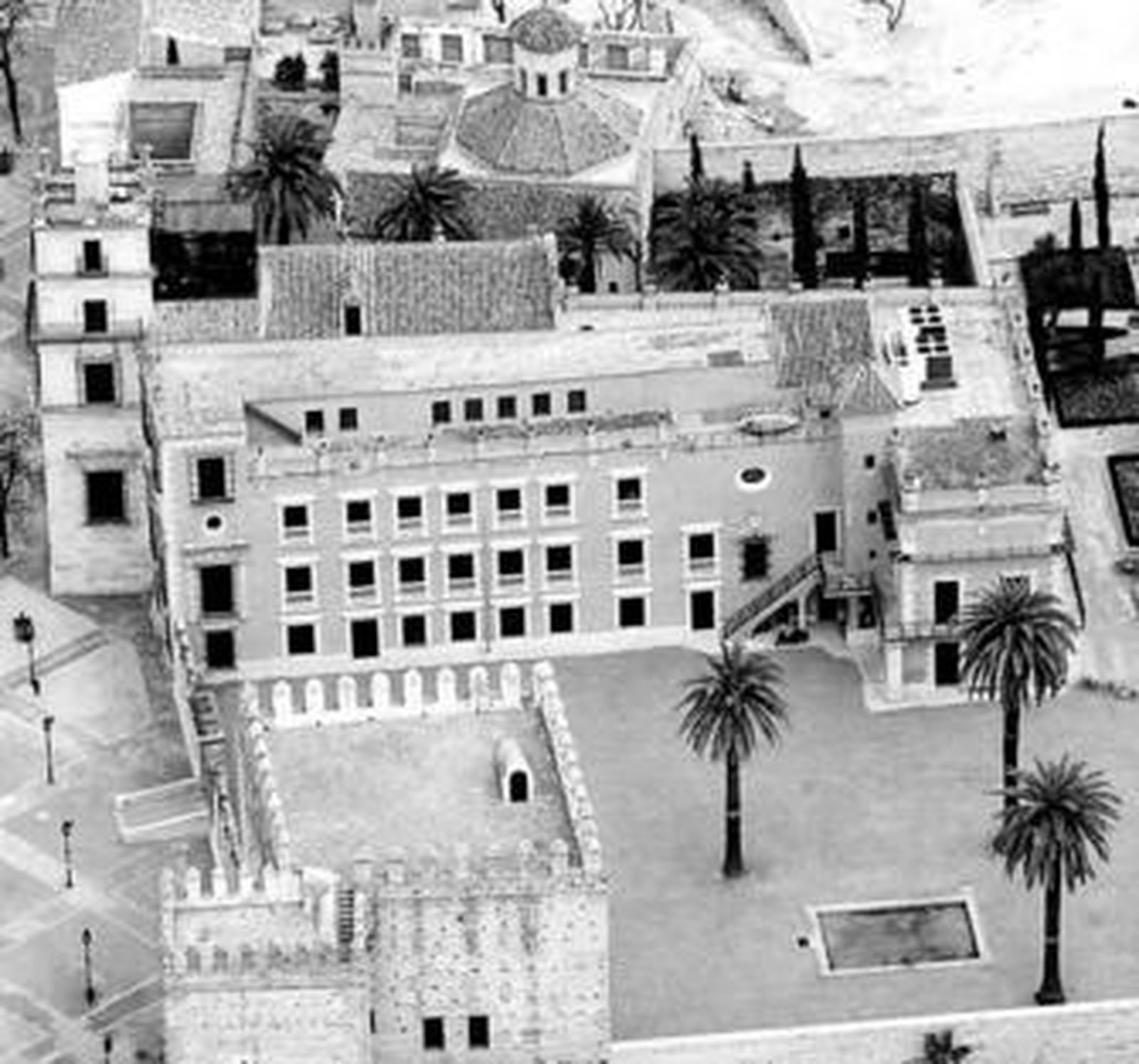 Vista aérea de una parte del recinto del Alcázar.