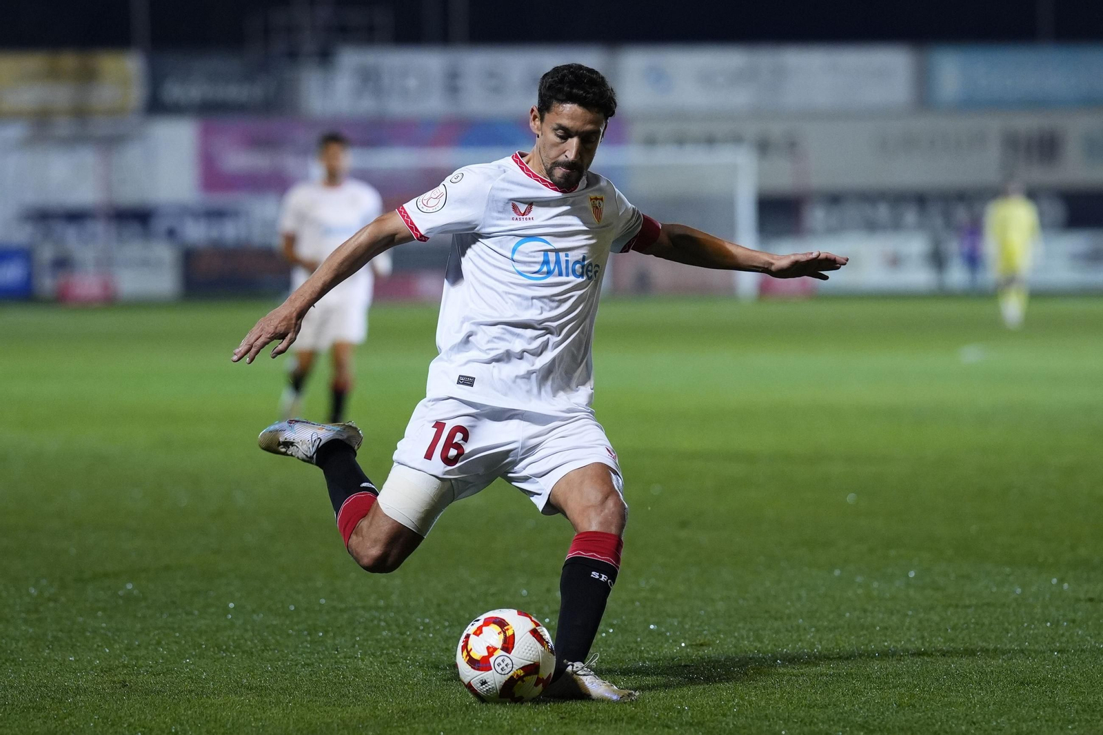 Jesús Navas, en el duelo ante el Olot del jueves. Jesús Navas, en el duelo ante el Olot del jueves.