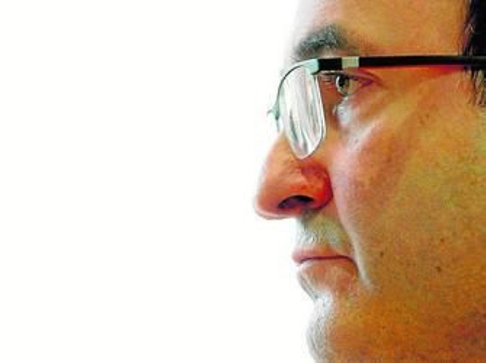 "Mas quiere llevar a Cataluña y al 'Parlament' a una derrota"