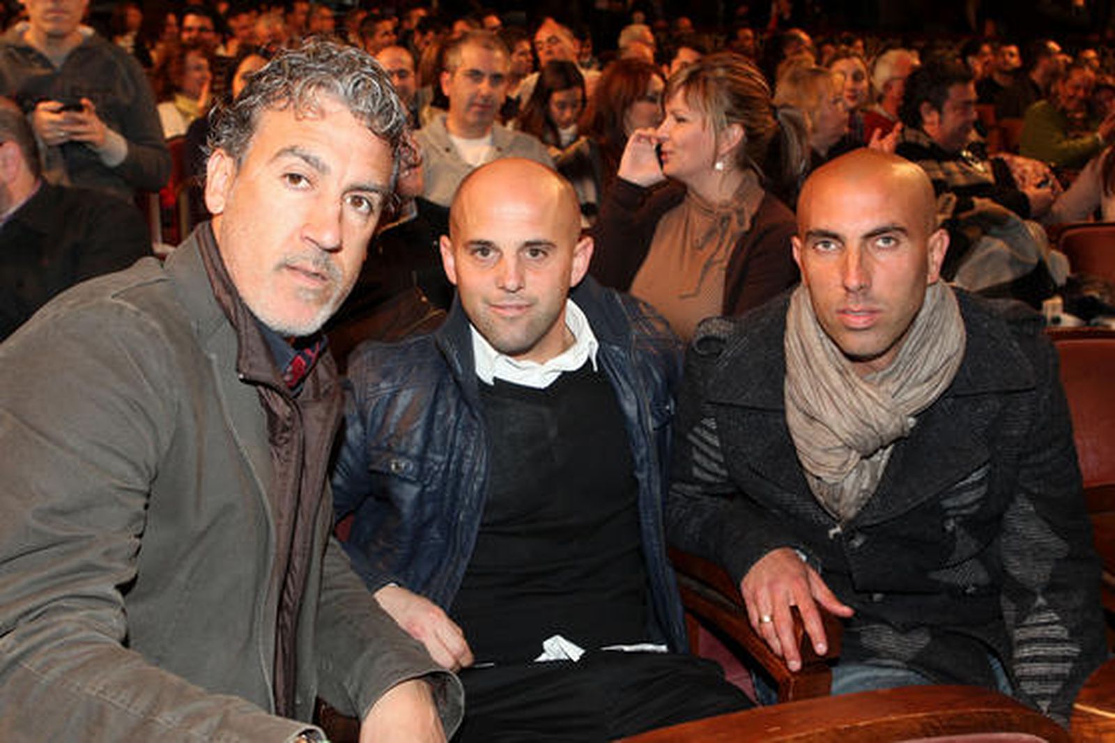 El exfutbolista y entrenador del Cádiz Oli disfrutó de la sesión junto a Velázquez y Raúl López