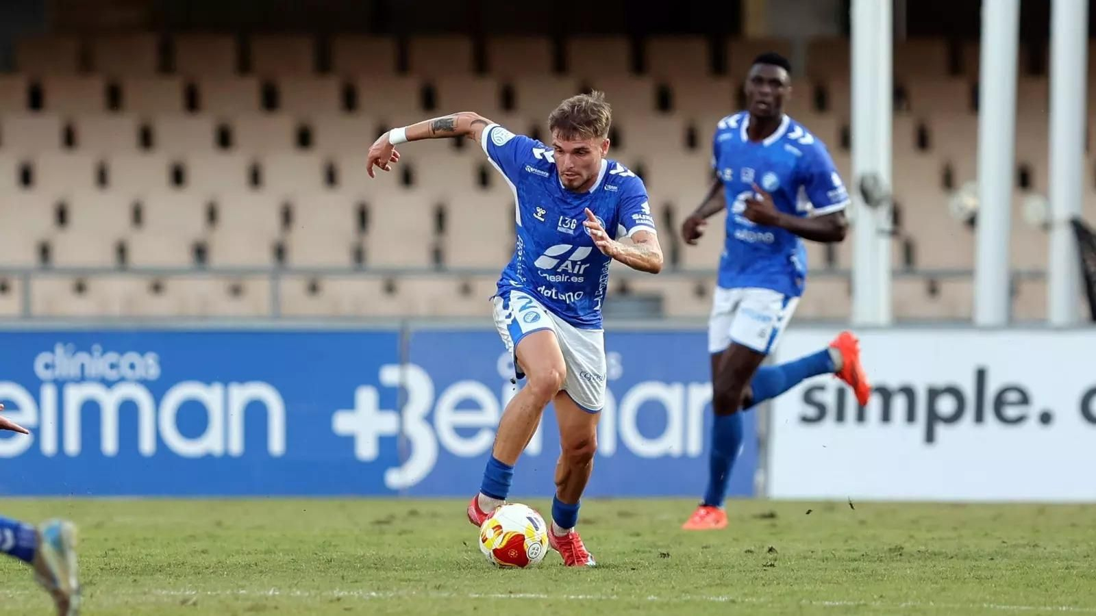 Ekiza, en el partido contra el Antoniano.