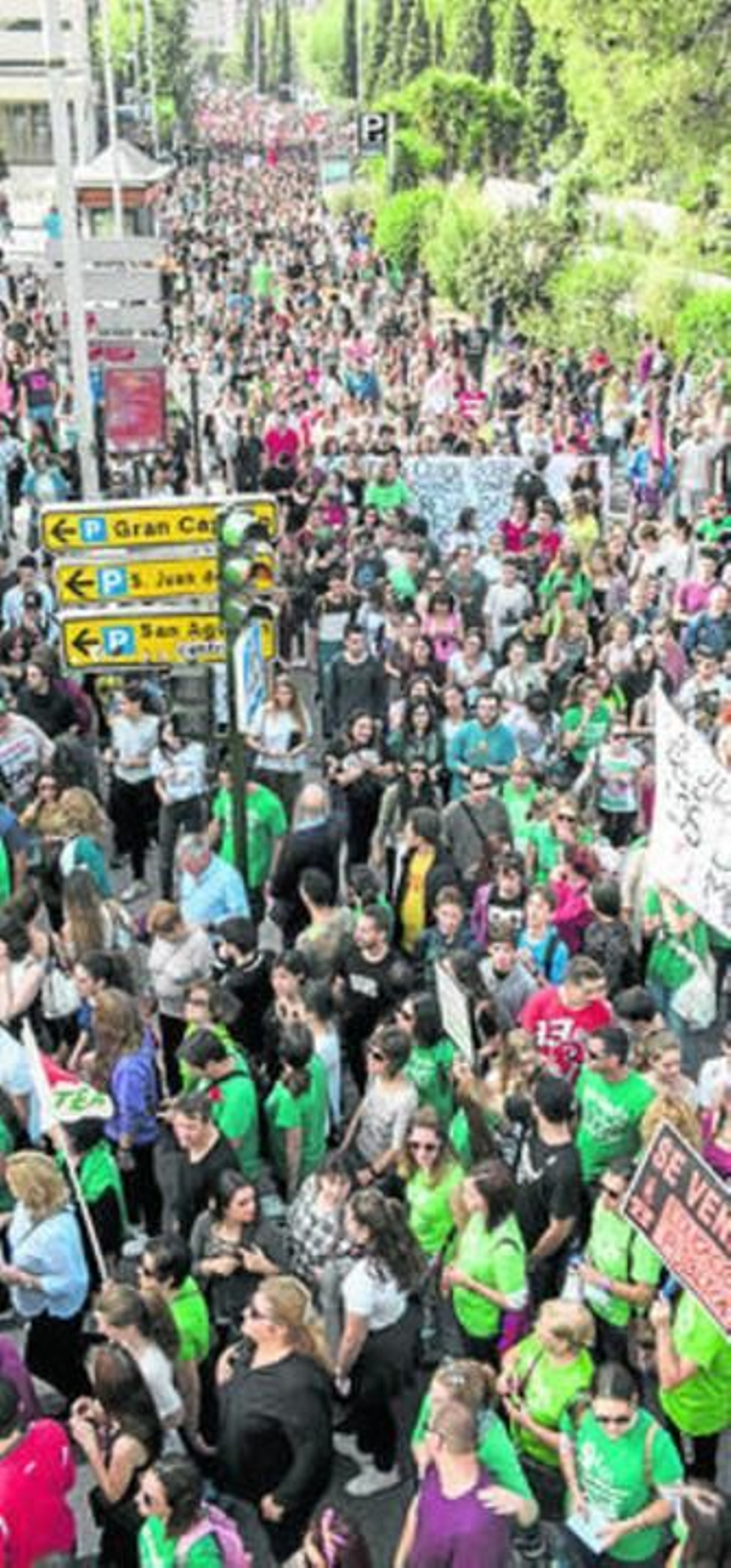 Aulas vacías en el primer paro del curso