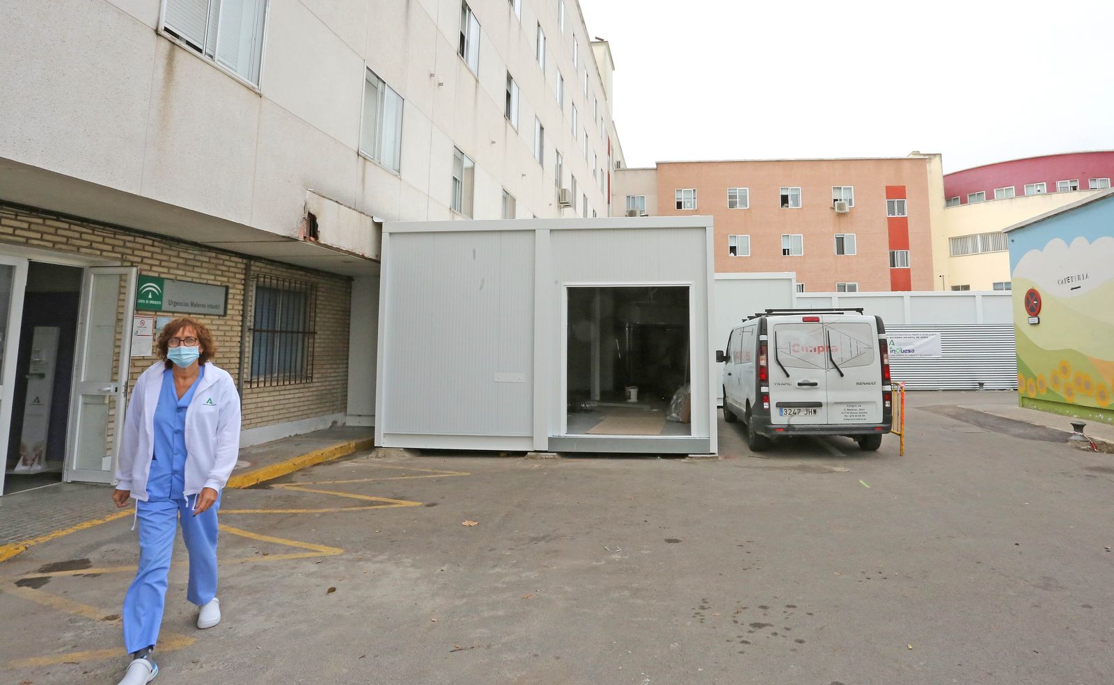 Coronavirus en Jerez:Imágenes del circuito Covid, Carpa de Urgencias,autocovid y hospital General