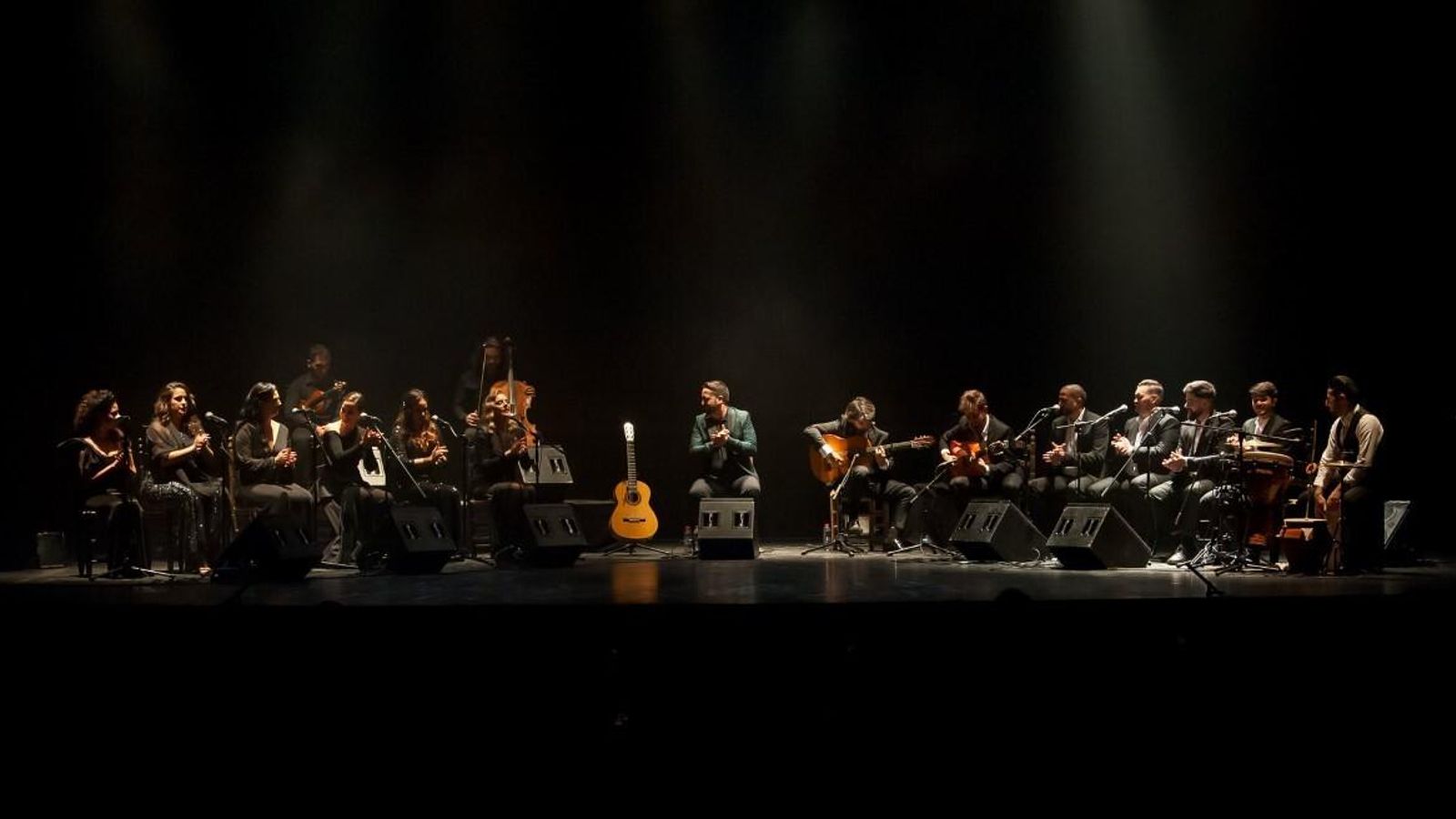 Zambomba de Alejandro Estrada.