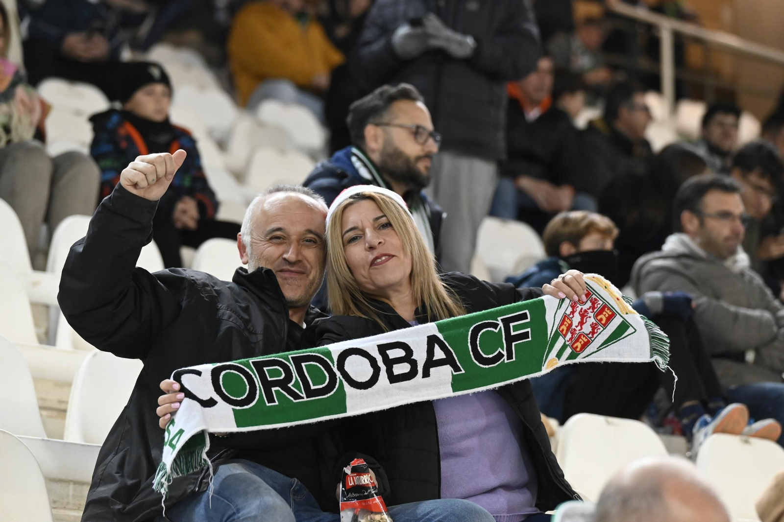 Las mejores fotos del gran ambiente en El Arcángel para el Córdoba CF - Eibar Las mejores fotos del gran ambiente en El Arcángel para el Córdoba CF - Eibar