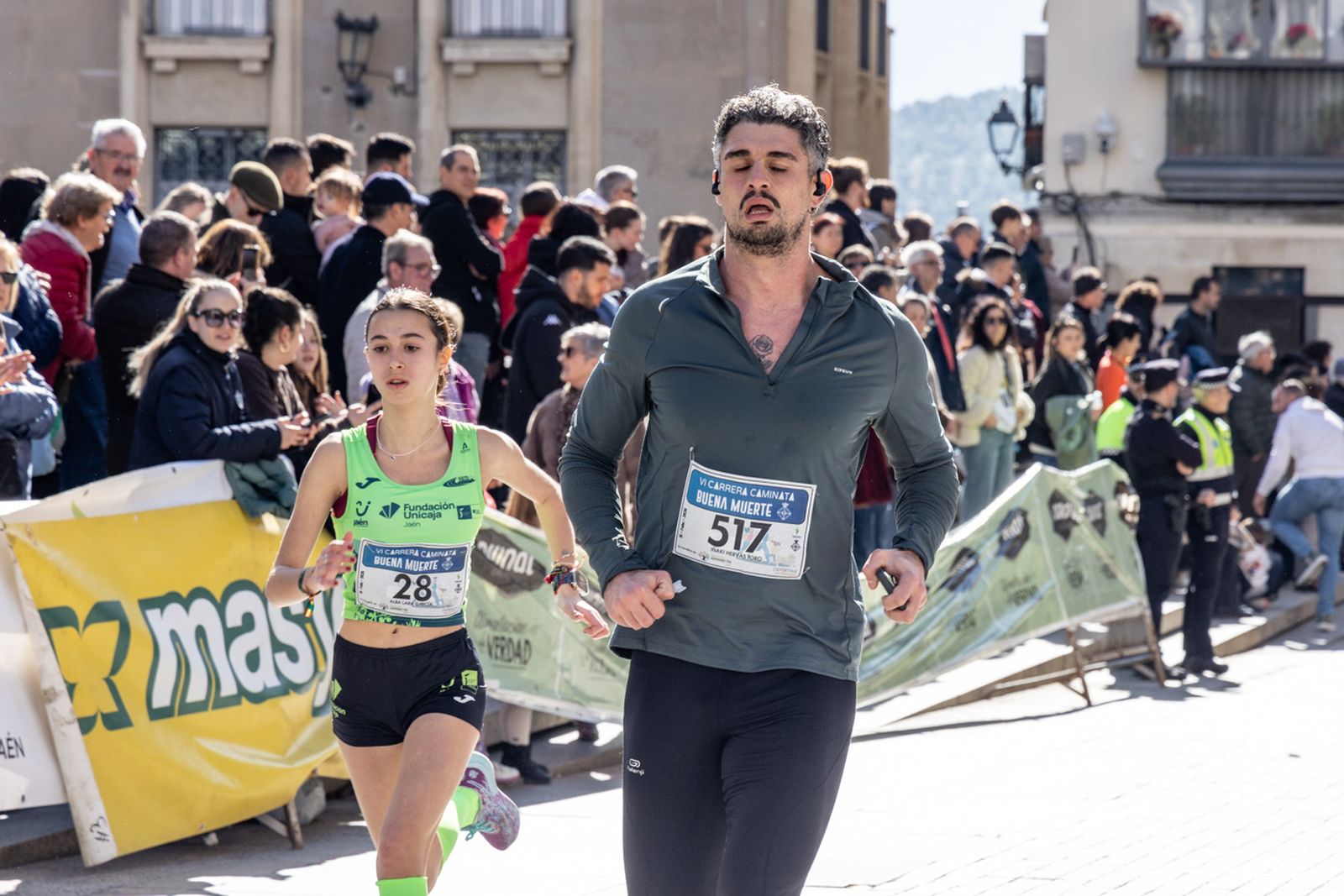 En imágenes: deporte y solidaridad se dan la mano en la VI Carrera-Caminata de la Hermandad de la Buena Muerte (1)